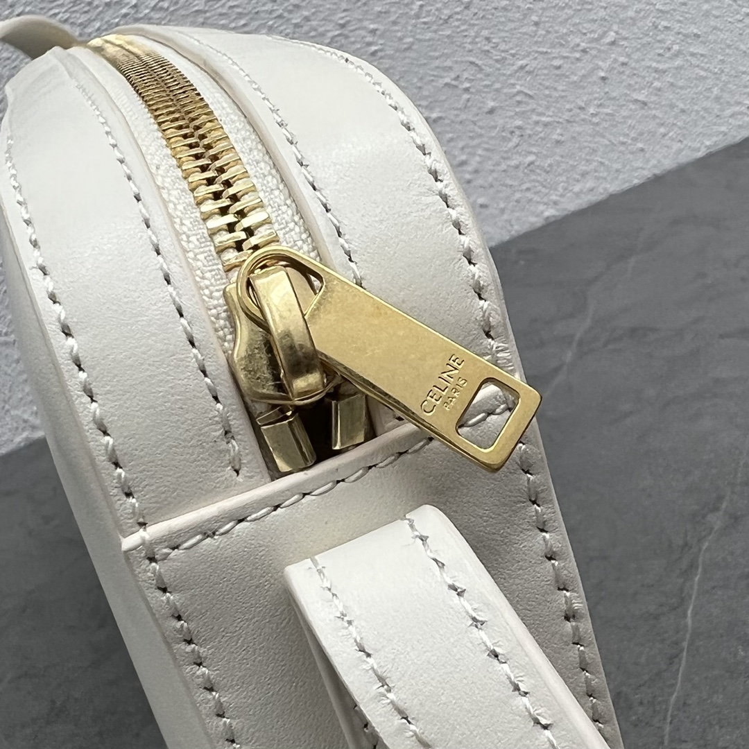 Celine Camera Shoulder Bag Cuir Triomphe White For Women 10in/26cm - Soul Replicas