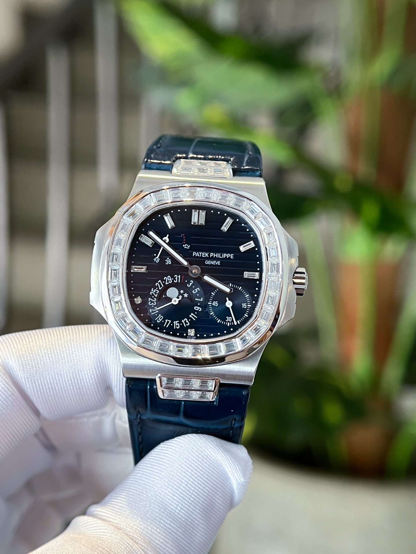 Patek Philippe Replica Watch Nautilus 5724 Custom Moissanite Diamonds Leather Strap 40mm - Soul Replicas