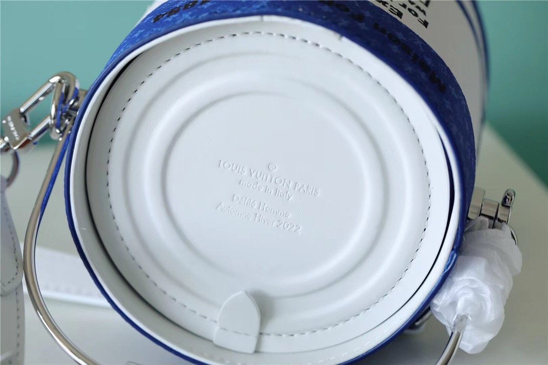 Louis Vuitton Paint Can Coated Canvas By Virgil Abloh's Lagoon For Women. Women's Bags. Shoulder And Crossbody Bags 6.7in/17cm LV M81597 - Soul Replicas