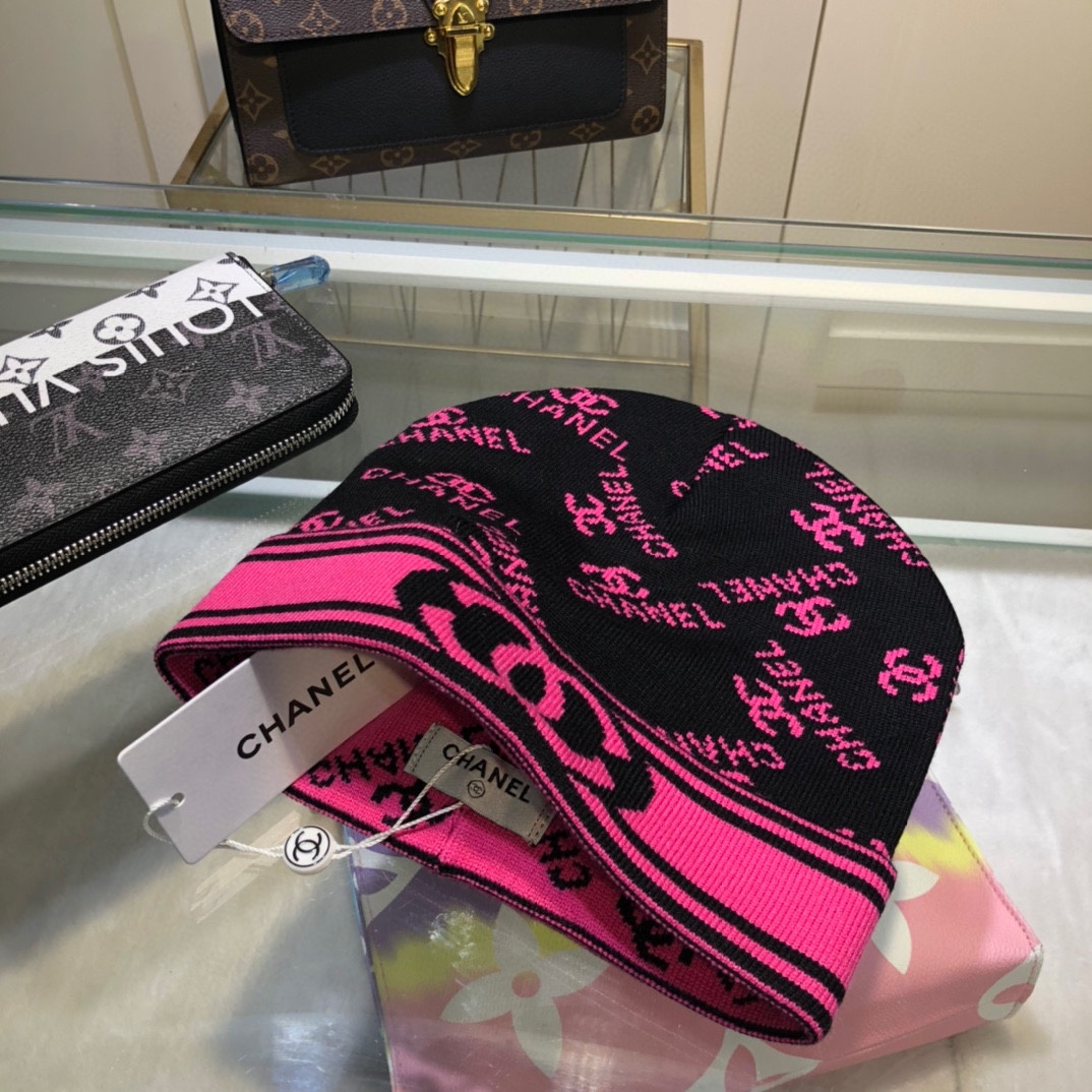 Chanel Beanie In Black & Pink - Soul Replicas