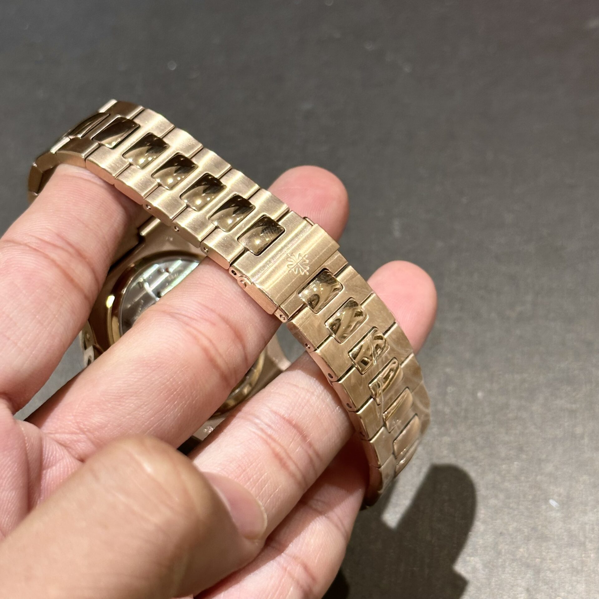 Patek Philippe Nautilus 5712 Replica Watch Black Dial GR Factory 40mm - Soul Replicas