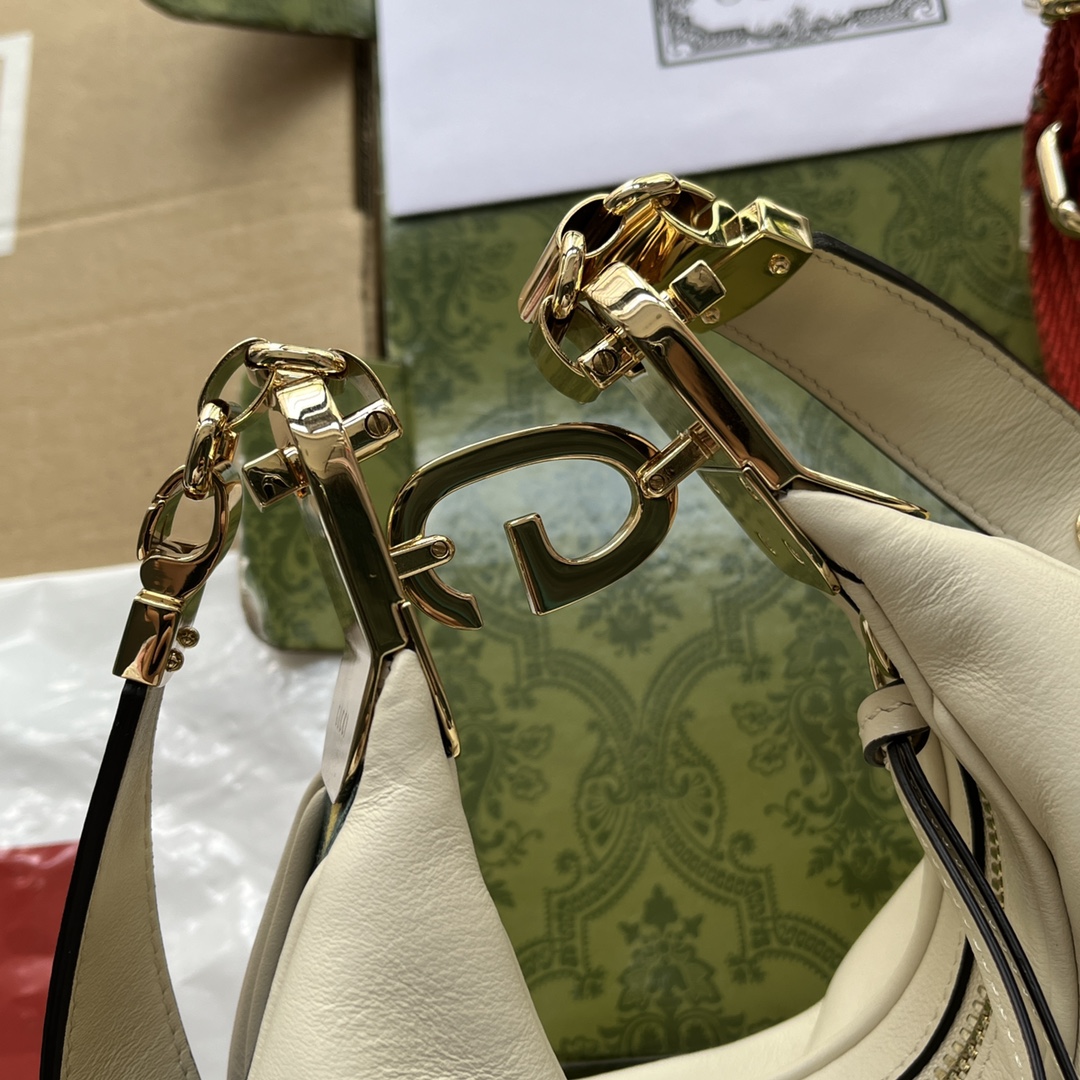 Gucci Atache Small Shoulder Bag White For Women. Women-s Bags 9in/23cm Gucci 699409 UXWBG 9109 - Soul Replicas