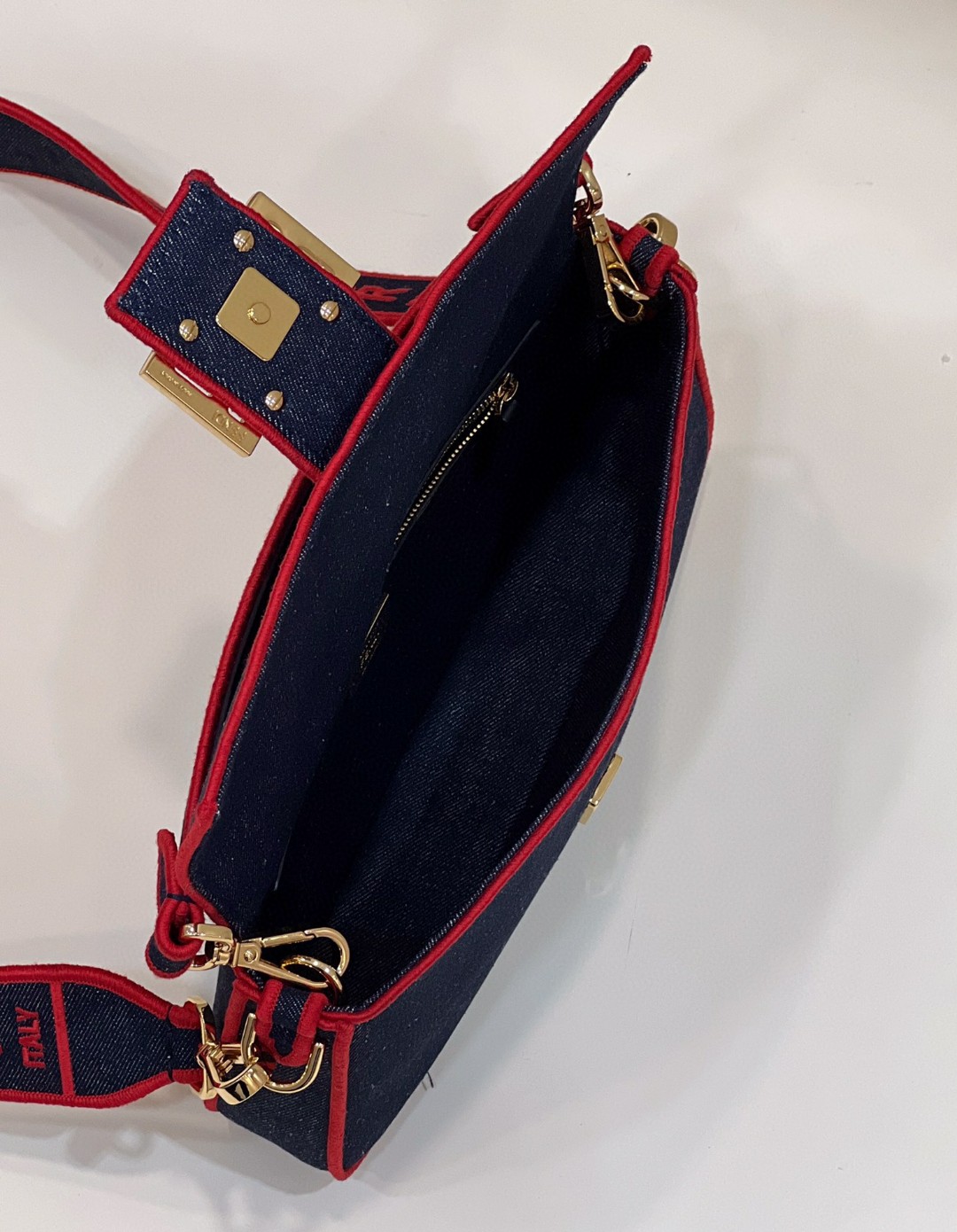 Fendi Baguette Blue Denim Red Border Bag For Woman 26cm/10in - Soul Replicas