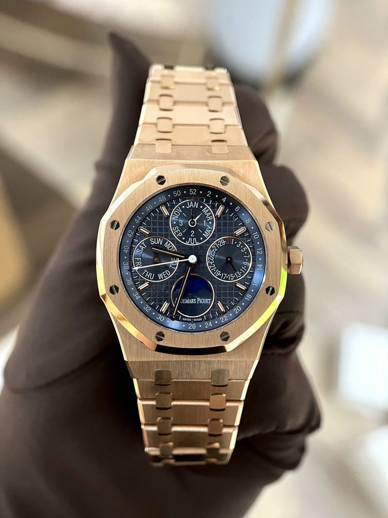 Audemars Piguet Royal Oak 26574OR Rose Gold Replica Watch Blue Dial 41mm - Soul Replicas