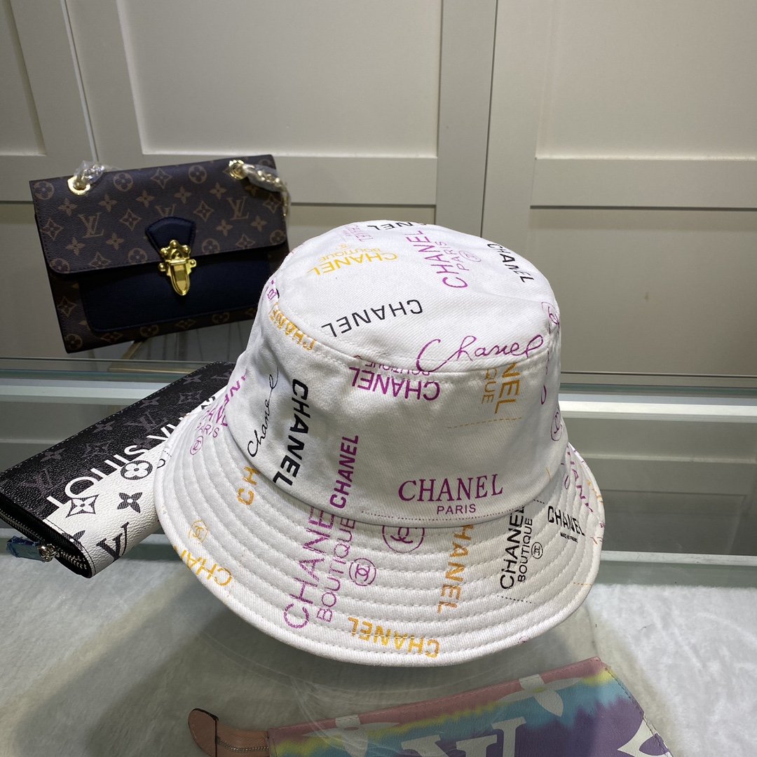 Chanel Cloche Hat White Chanel Hat - Soul Replicas
