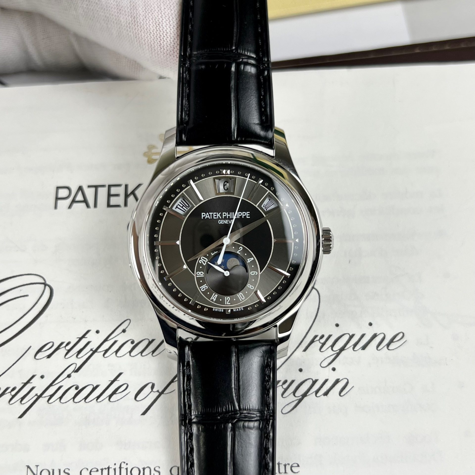 Patek Philippe Replica Watch Complications 5205G Gray Dial Leather Strap 40mm - Soul Replicas