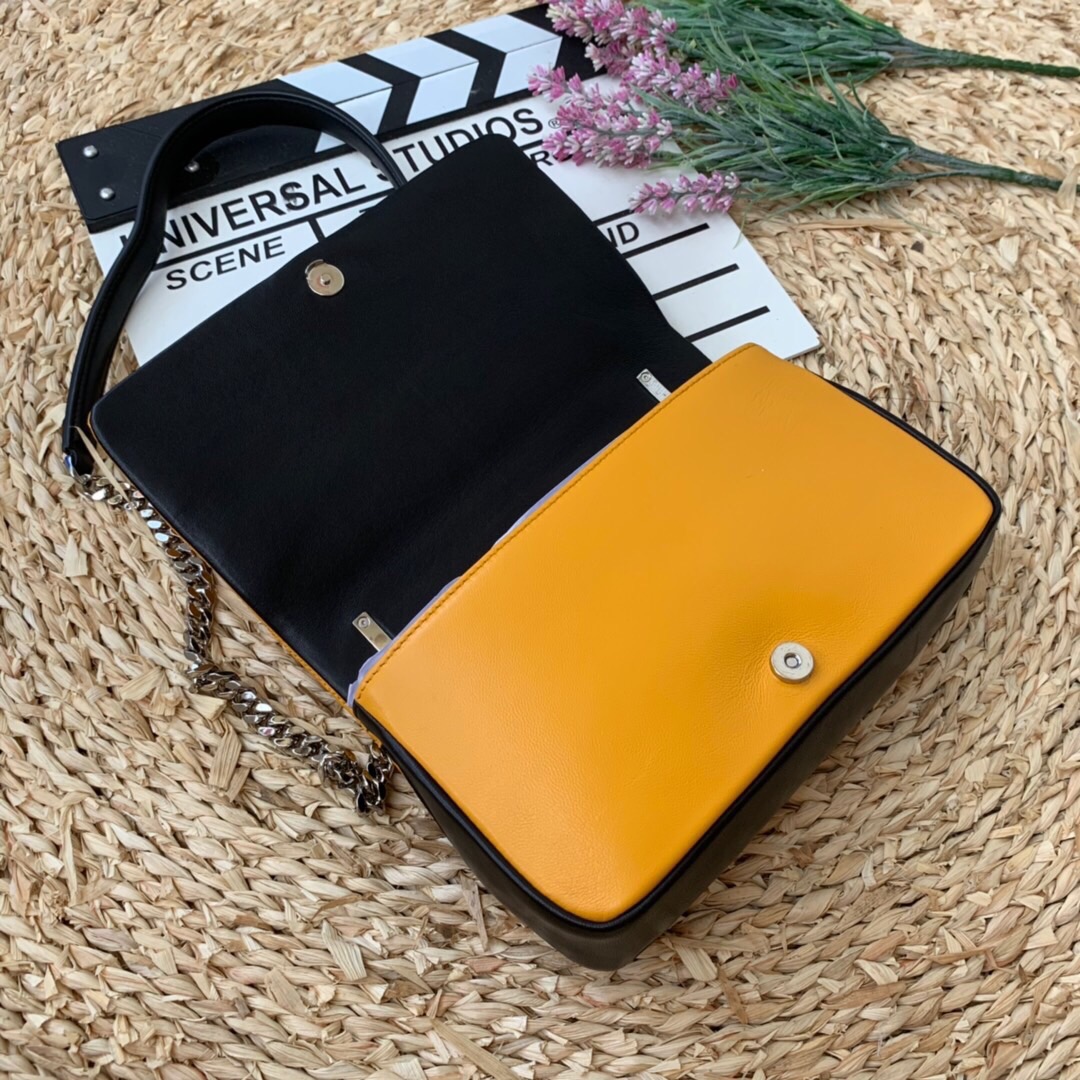 Burberry Horseferry Print Quilted Small Lola Bag Monogram Orange For Women. Women-s Bags 9in/23cm - Soul Replicas