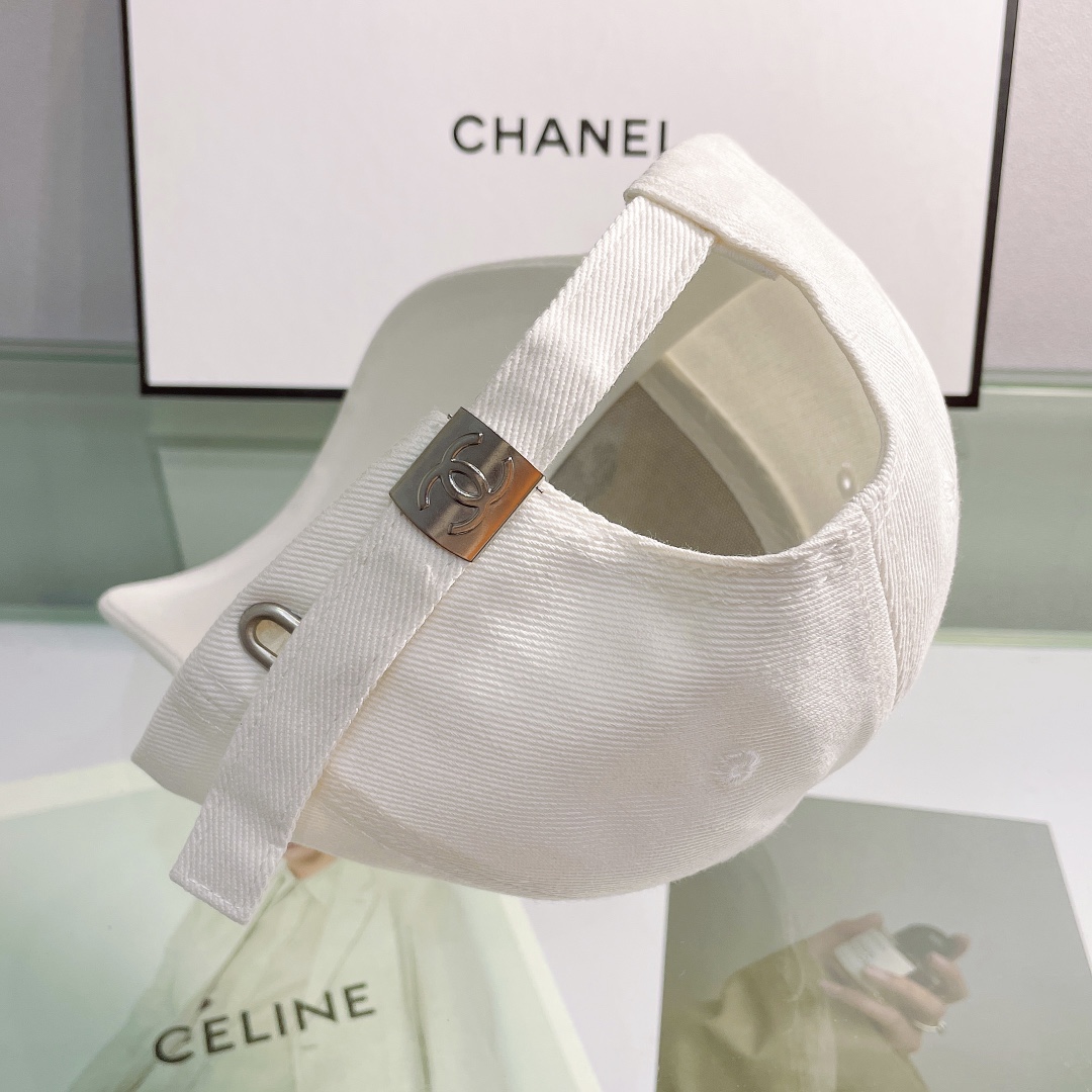 Chanel Cap White - Soul Replicas