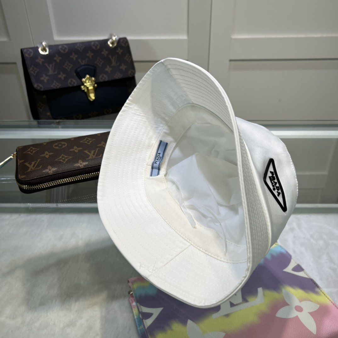 Prada Re-Nylon Bucket Hat White Prada Hat - Soul Replicas