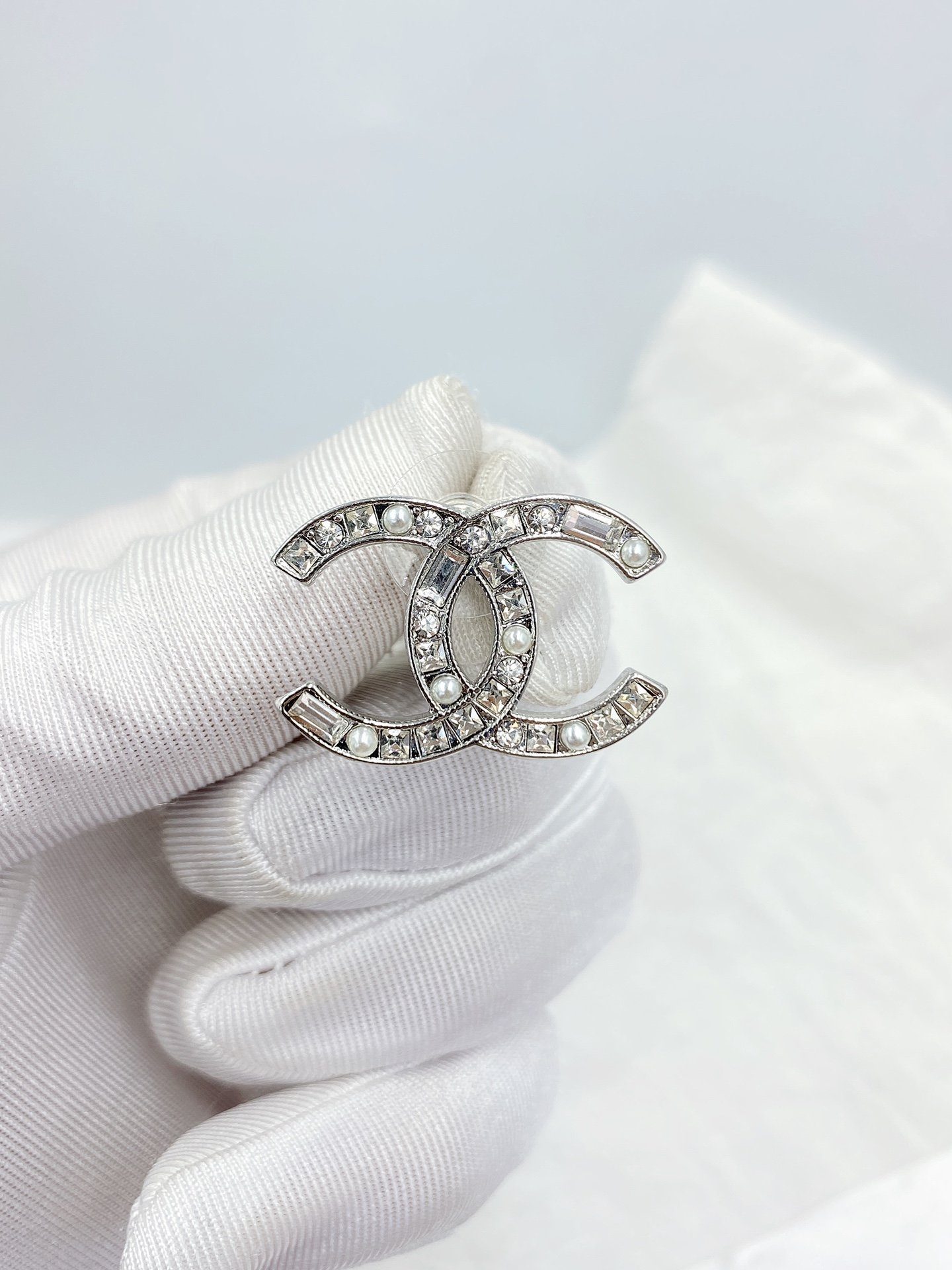 Chanel Earrings - Soul Replicas