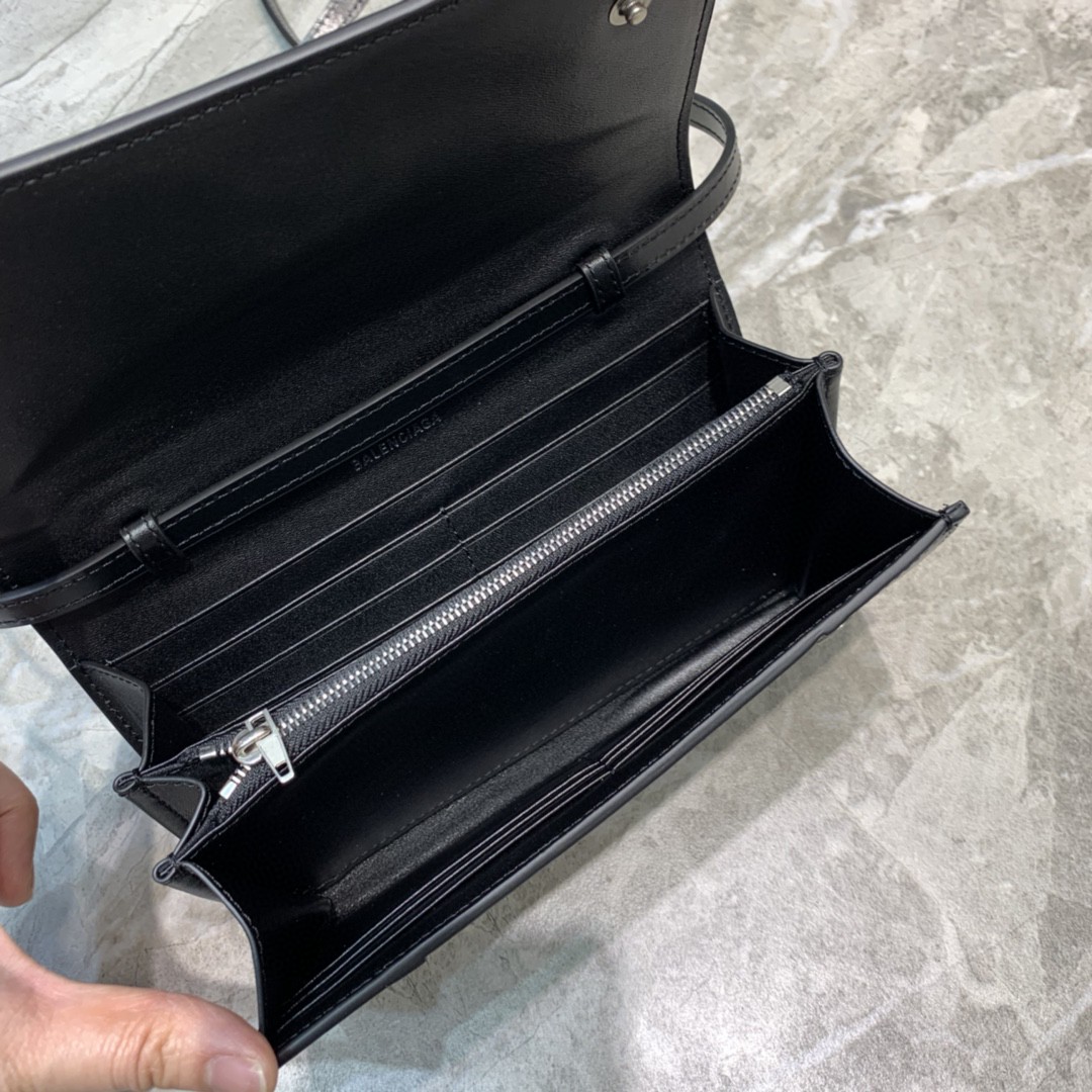 Balenciaga Hourglass Wallet Bag In Black. For Women. Women-s Bags 8in/20cm - Soul Replicas