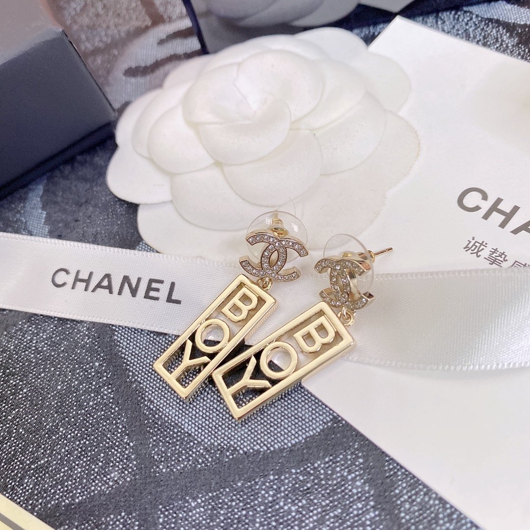 Chanel Earrings - Soul Replicas