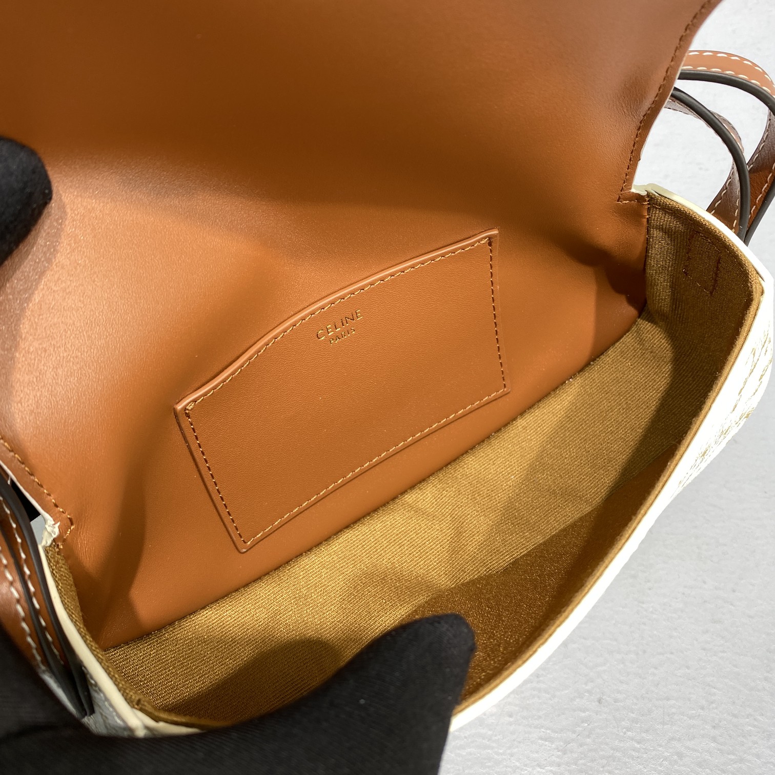 Celine Casual Style Bridal Logo White / Brown For Women 7in/18cm 10I592DQ2.01TA - Soul Replicas