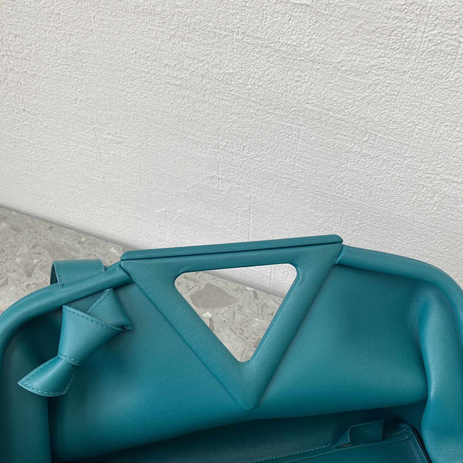 Bottega Veneta Point Mallard. For Women. Women's Bags 13.7in/35cm 652446VCP403118 - Soul Replicas