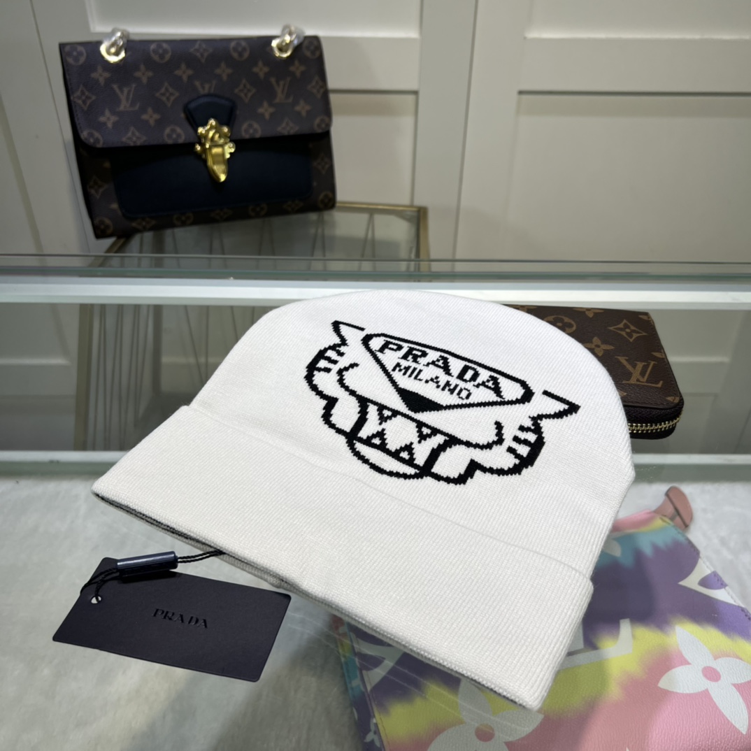 Prada Beanie In White - Soul Replicas