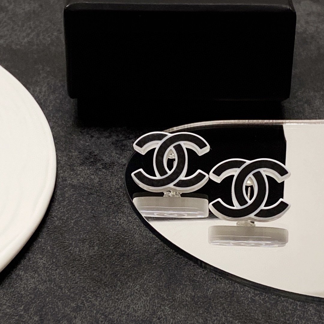 Chanel Earrings - Soul Replicas