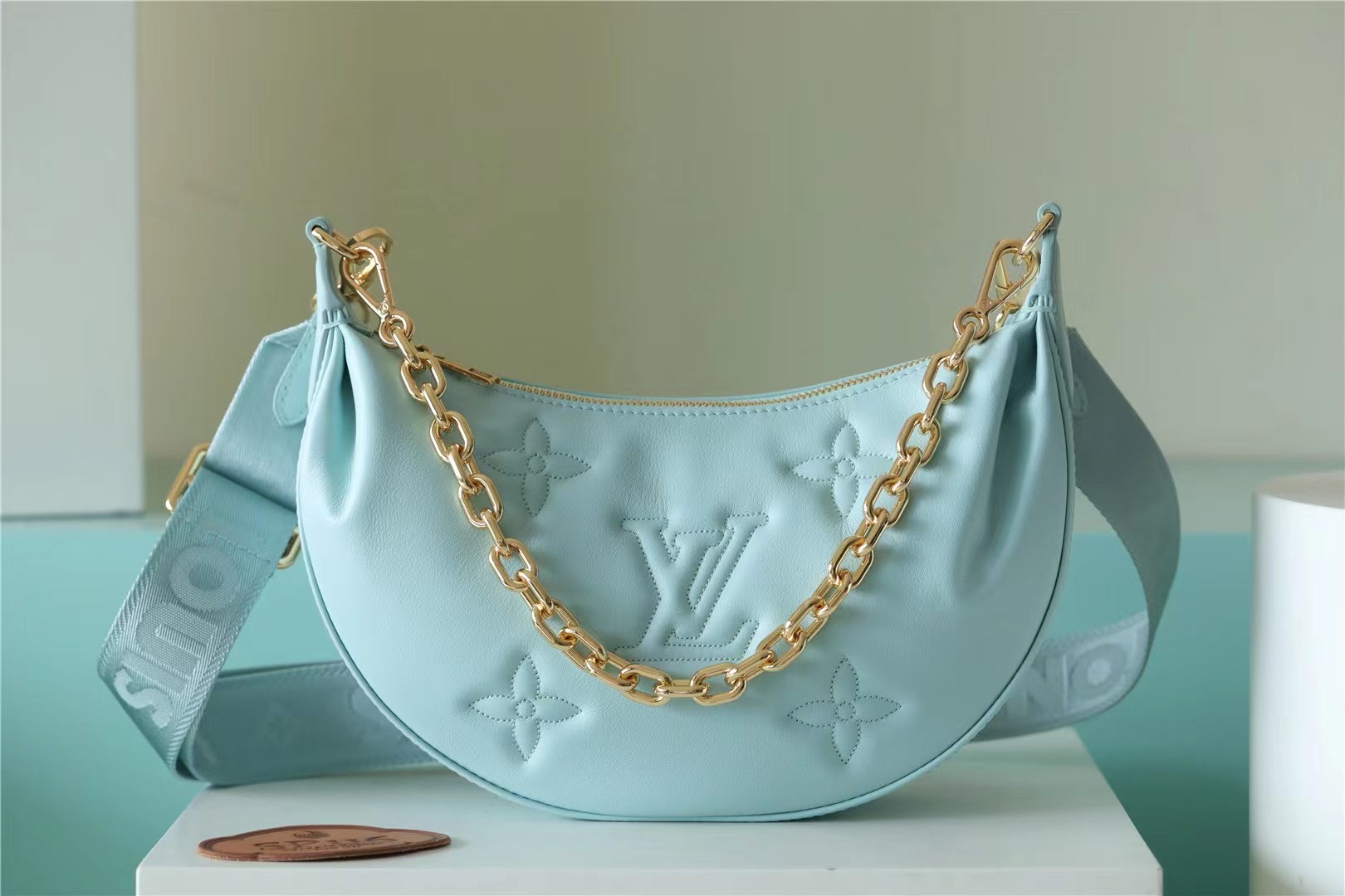 Louis Vuitton Over The Moon Monogram Vert D-Eau Green For Women. Women-s Handbags. Shoulder and Crossbody Bags 10.8in/27.5cm LV M20857 - Soul Replicas