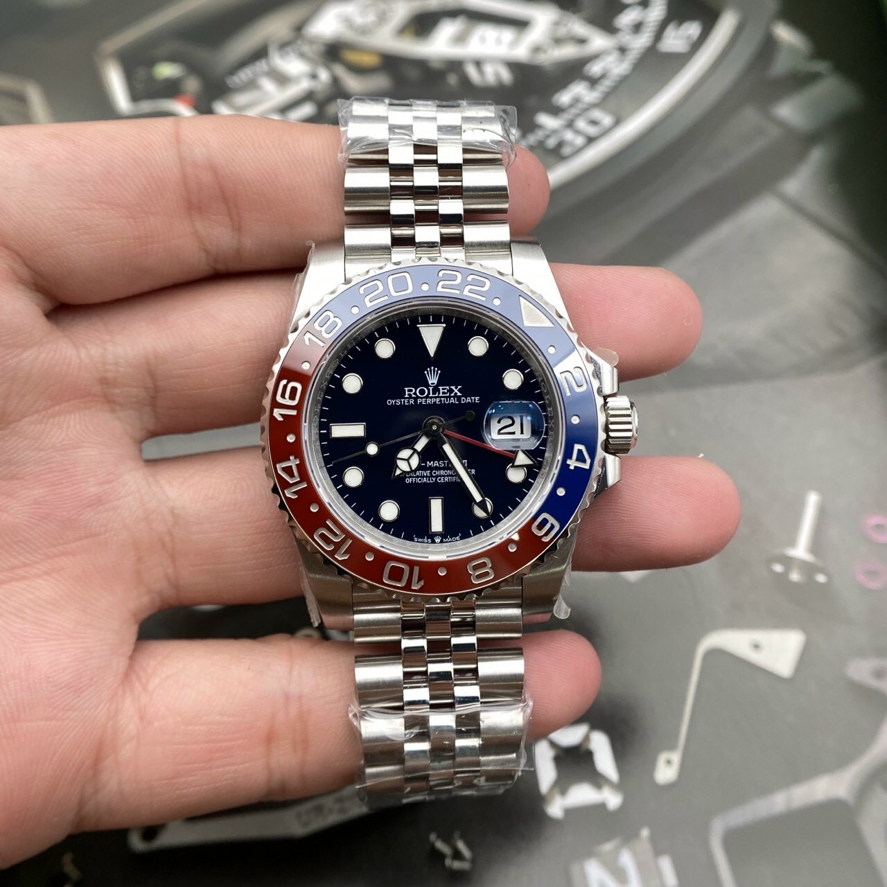 Rolex GMT-Master II 126710BLRO Replica 1:1 Watch Pepsi Clean 40mm - Soul Replicas