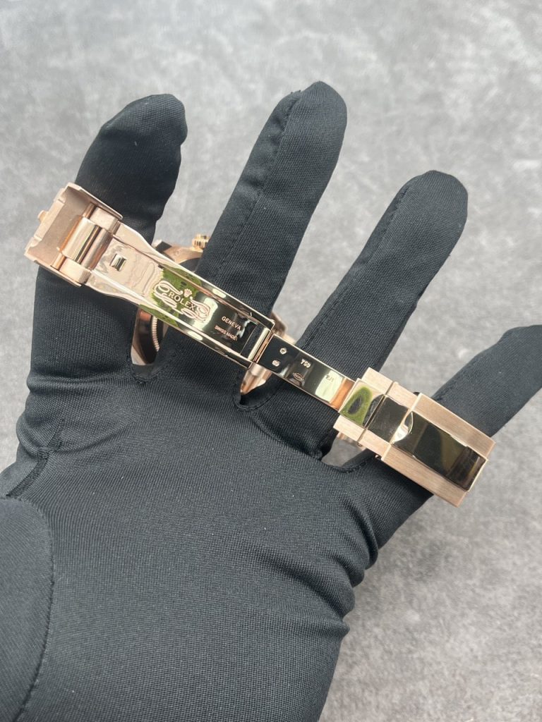 Rolex Custom Daytona Rainbow M116595R 18K Solid Gold And Gemstones 40mm - Soul Replicas