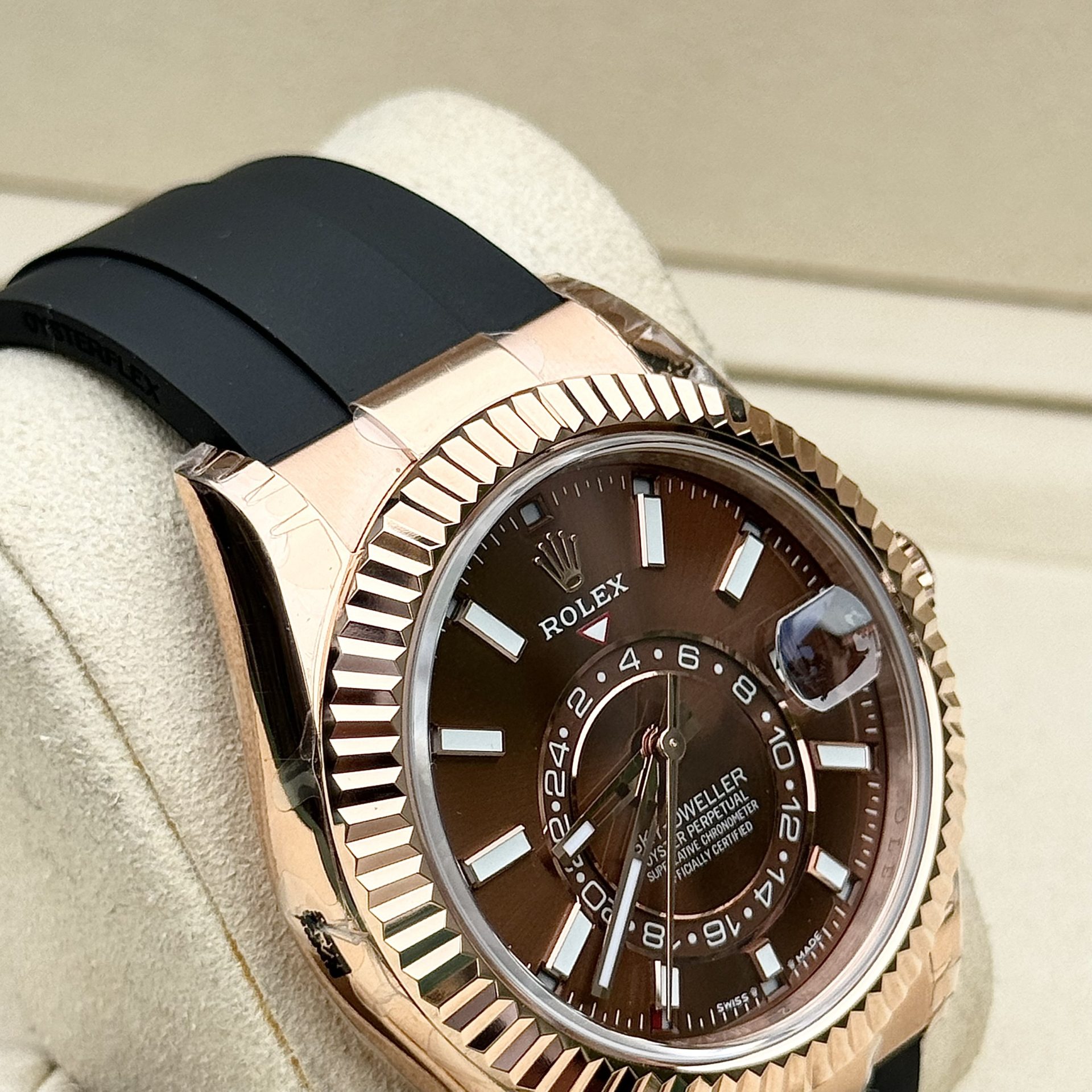 Rolex Replica Watch Sky-Dweller 336235 Chocolate Dial Rubber Strap 42mm - Soul Replicas