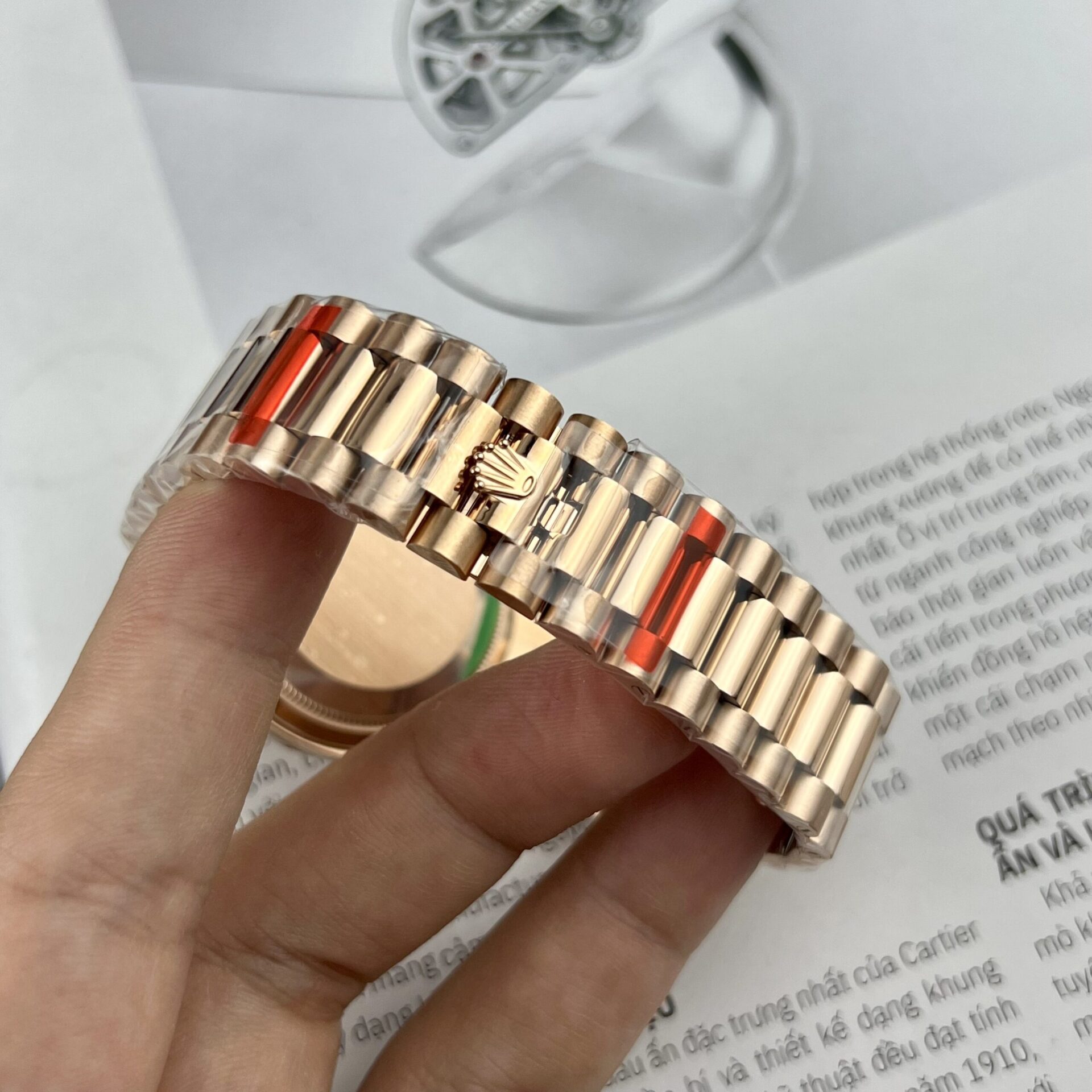 Rolex Clone Watch Day-Date Pink Dial President Strap EW Factory 31mm - Soul Replicas