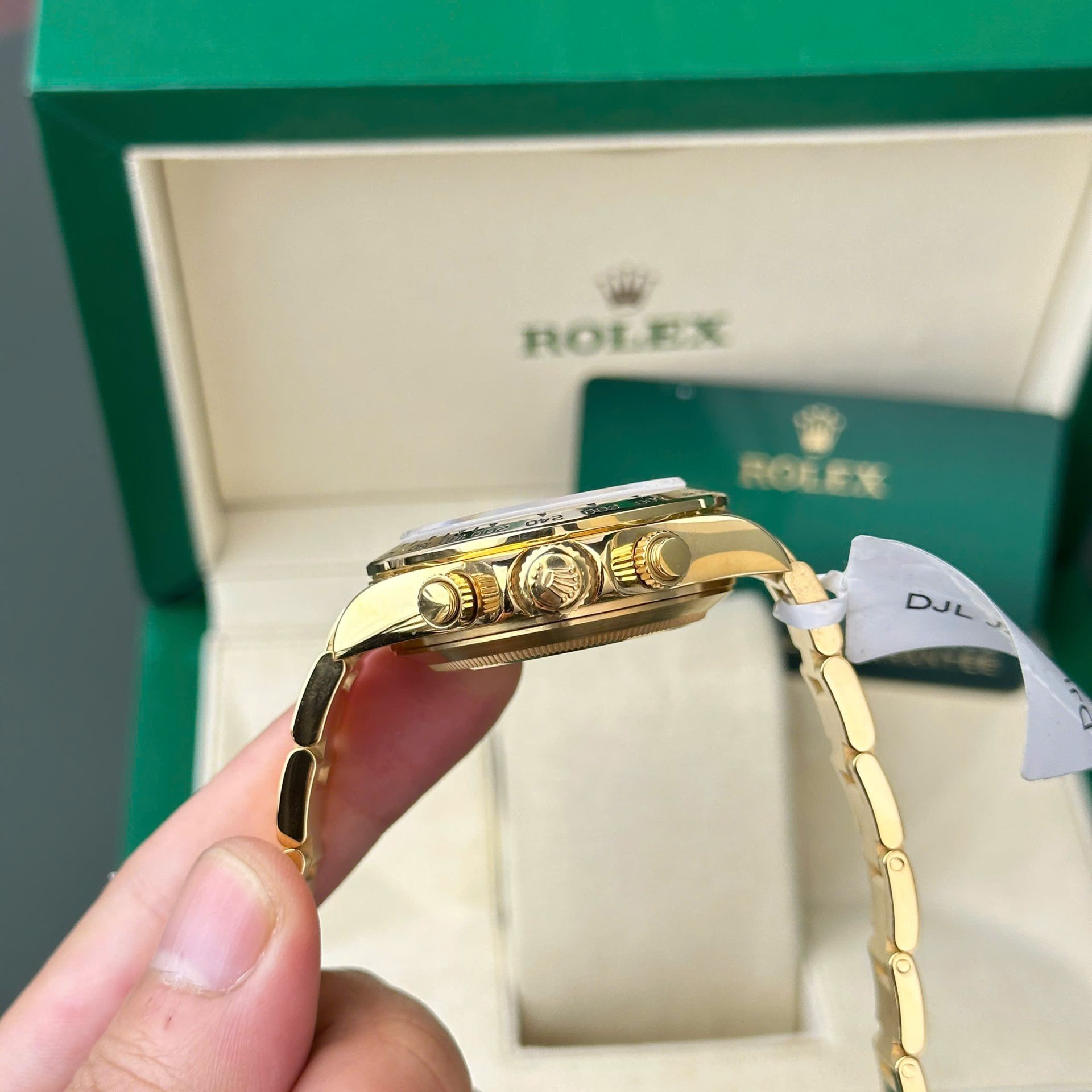 Rolex Daytona 116508 Gold Wrapped Replica 11 Watch Dial Mother Of Pearl 40mm - Soul Replicas