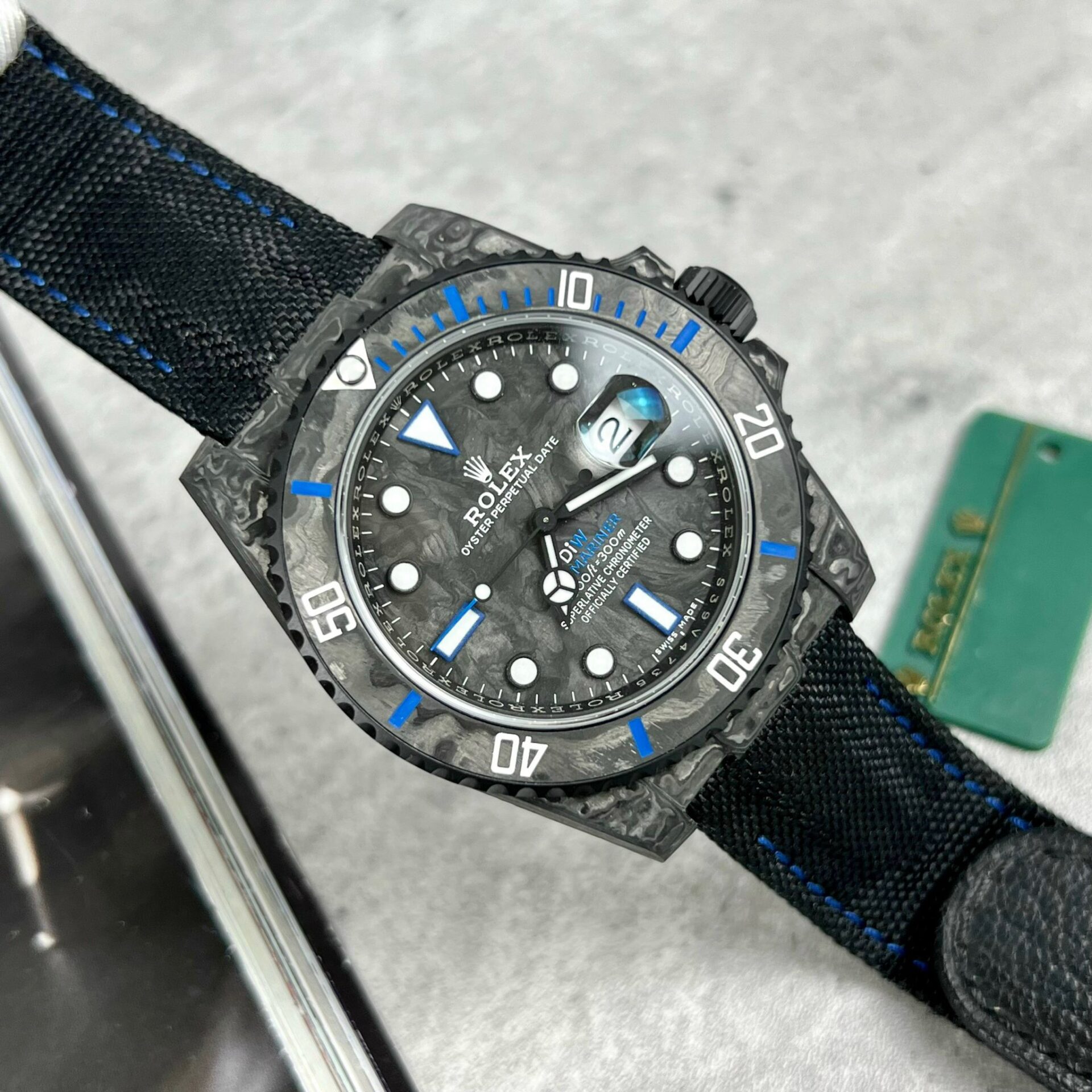 Rolex GMT-Master II Diw Replica 1:1 Watch Carbon Ultra Light 40mm - Soul Replicas