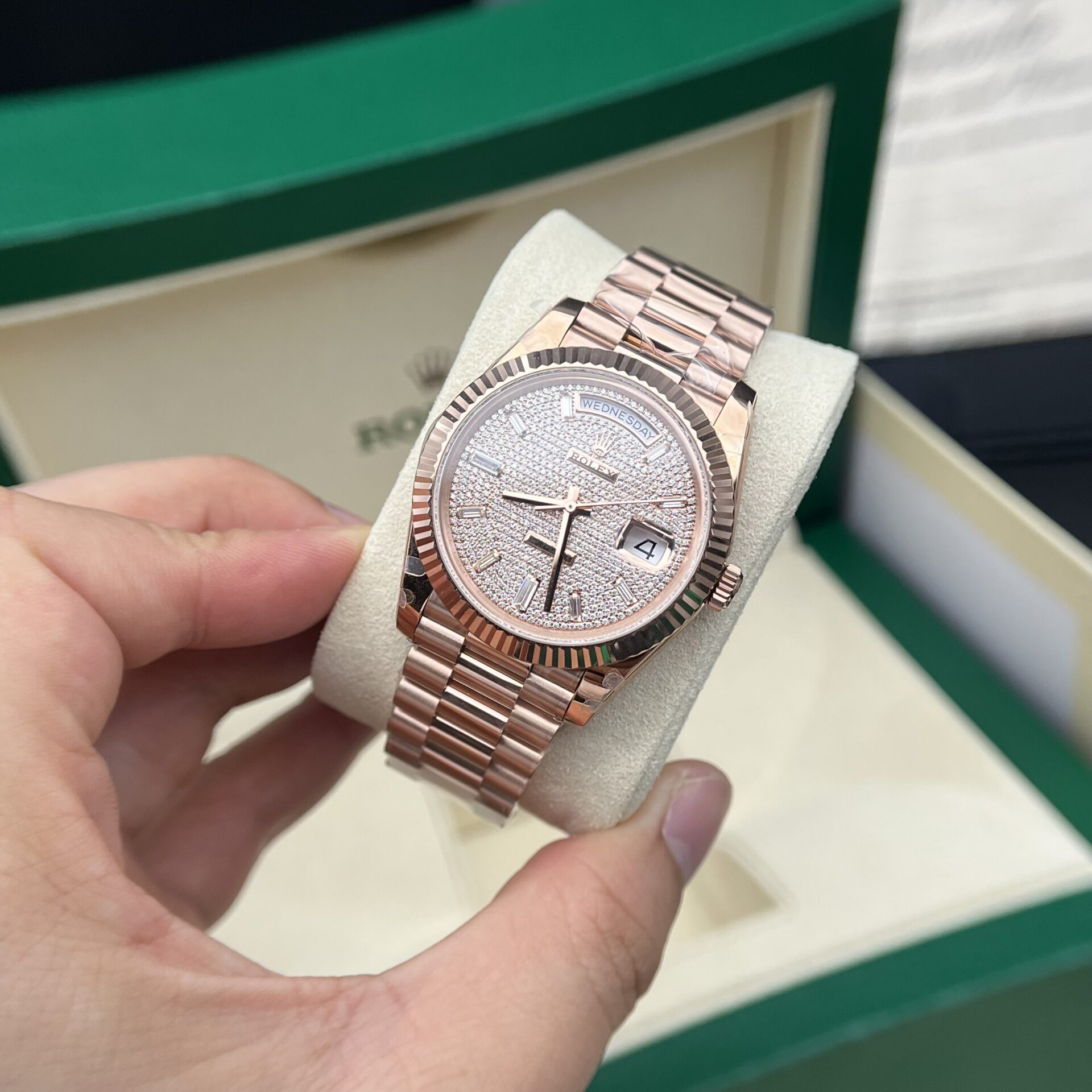 Rolex Day-Date Full Diamond Dial Replica Watch GM Factory 40mm - Soul Replicas