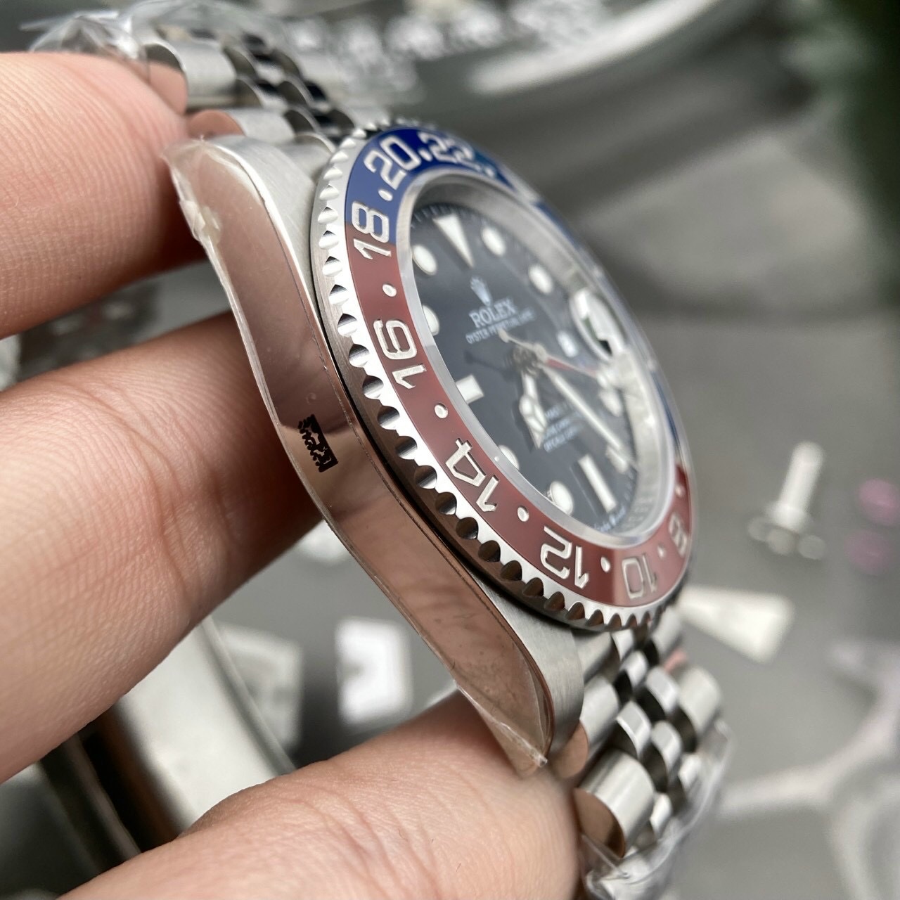 Rolex GMT-Master II 126710BLRO Replica 1:1 Watch Pepsi Clean 40mm - Soul Replicas