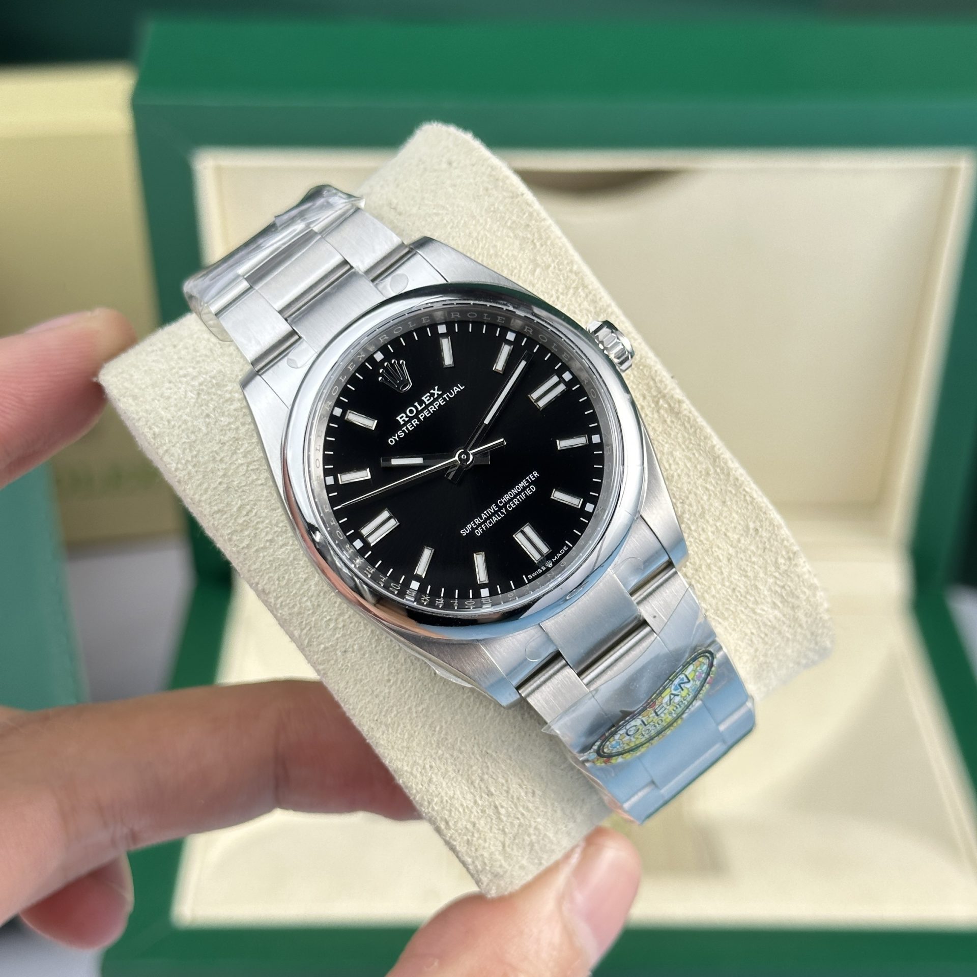 Rolex Replica Watch Oyster Perpetual 126000 Dial Black Clean Factory 36mm - Soul Replicas