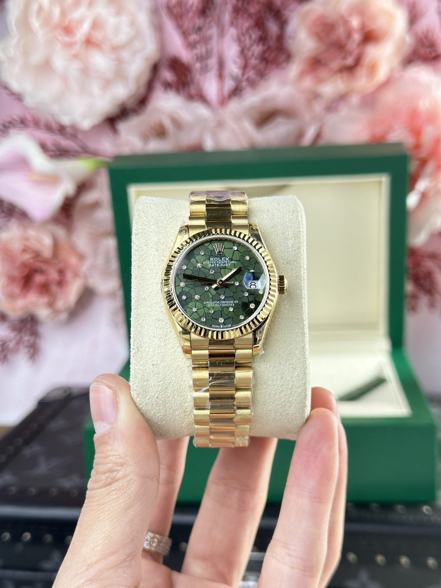 Rolex Replica Watch DateJust 278288 Olive Flower Pattern Dial 31mm - Soul Replicas