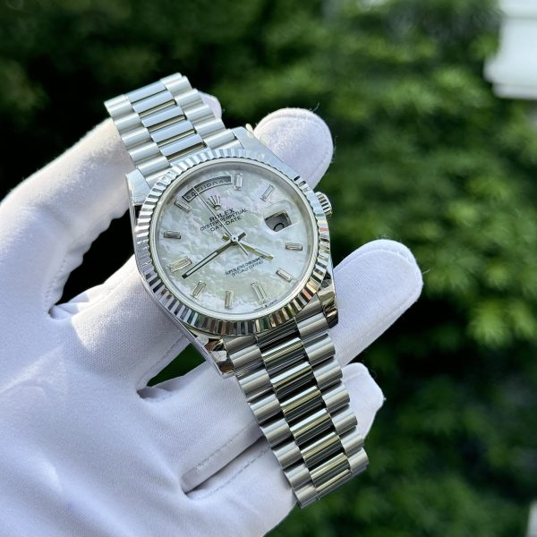 Rolex Day-Date Replica Watch Custom Mother Of Pearl & Moissanite Diamonds Baguetee 40mm - Soul Replicas