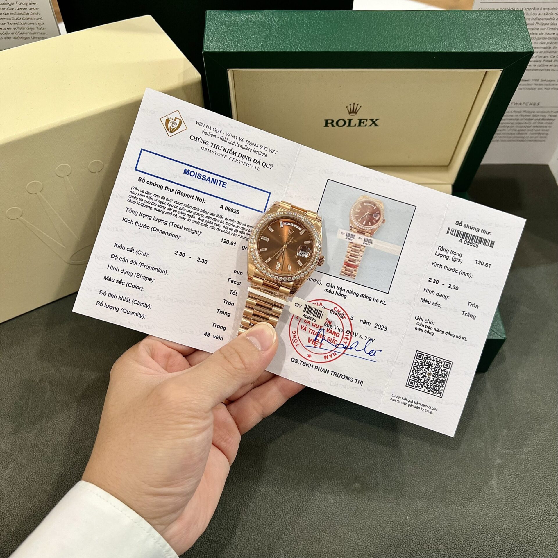 Rolex Fake Watch Day-Date Dial Chocolate Moissanite Diamonds Custom 40mm - Soul Replicas