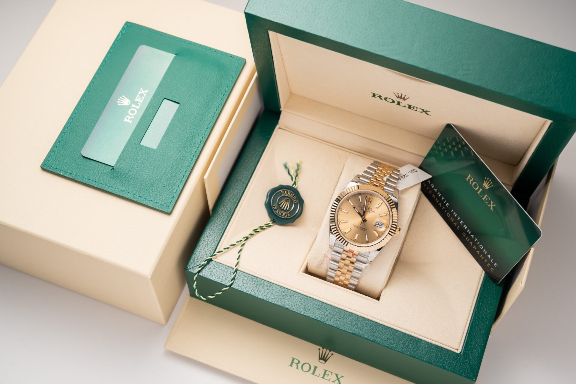 Rolex DateJust Replica Watch Jubilee Strap Gold Wrapped GM Factory 41mm - Soul Replicas