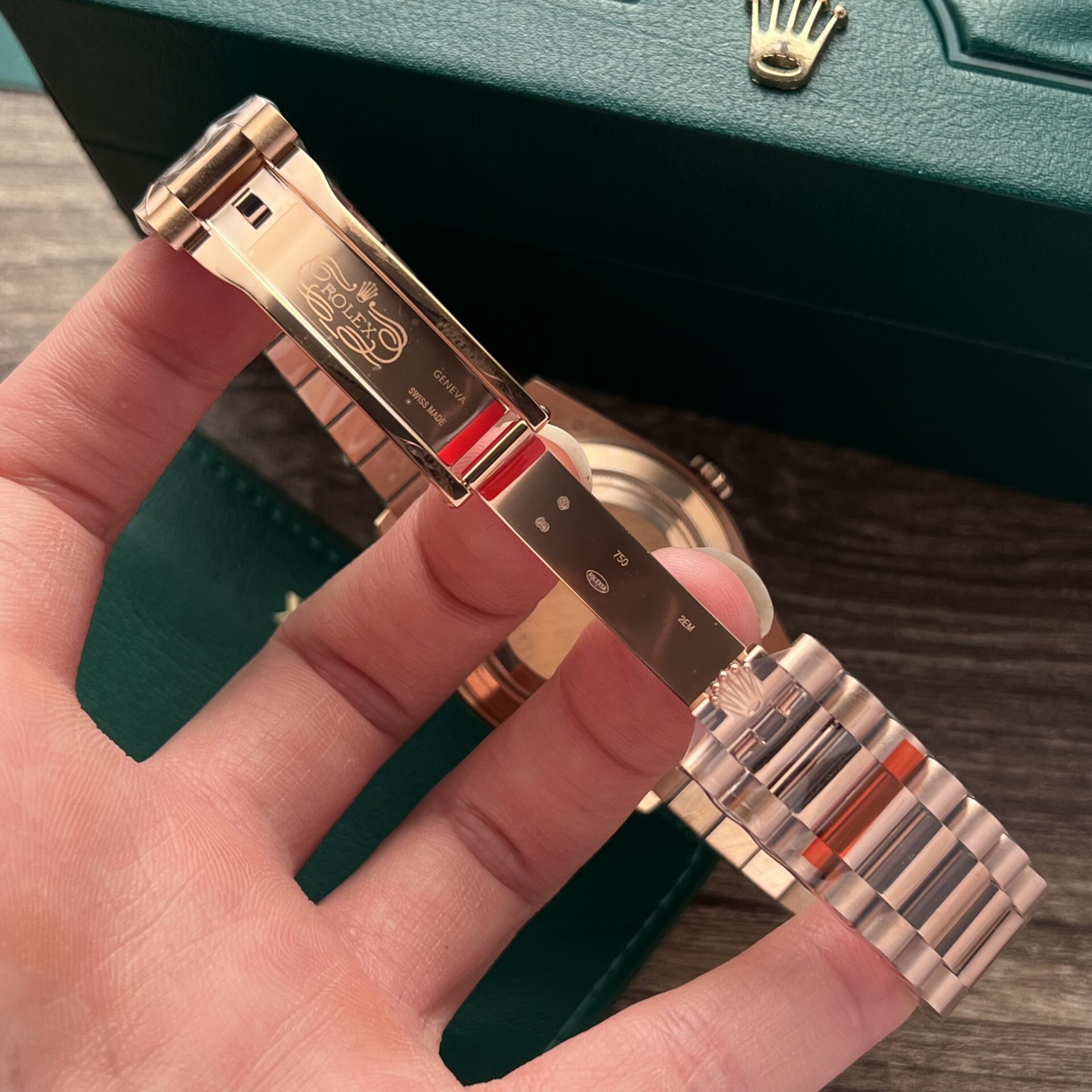 Rolex Fake Watch Day-Date 228235 Chocolate Dial EW Factory 40mm - Soul Replicas