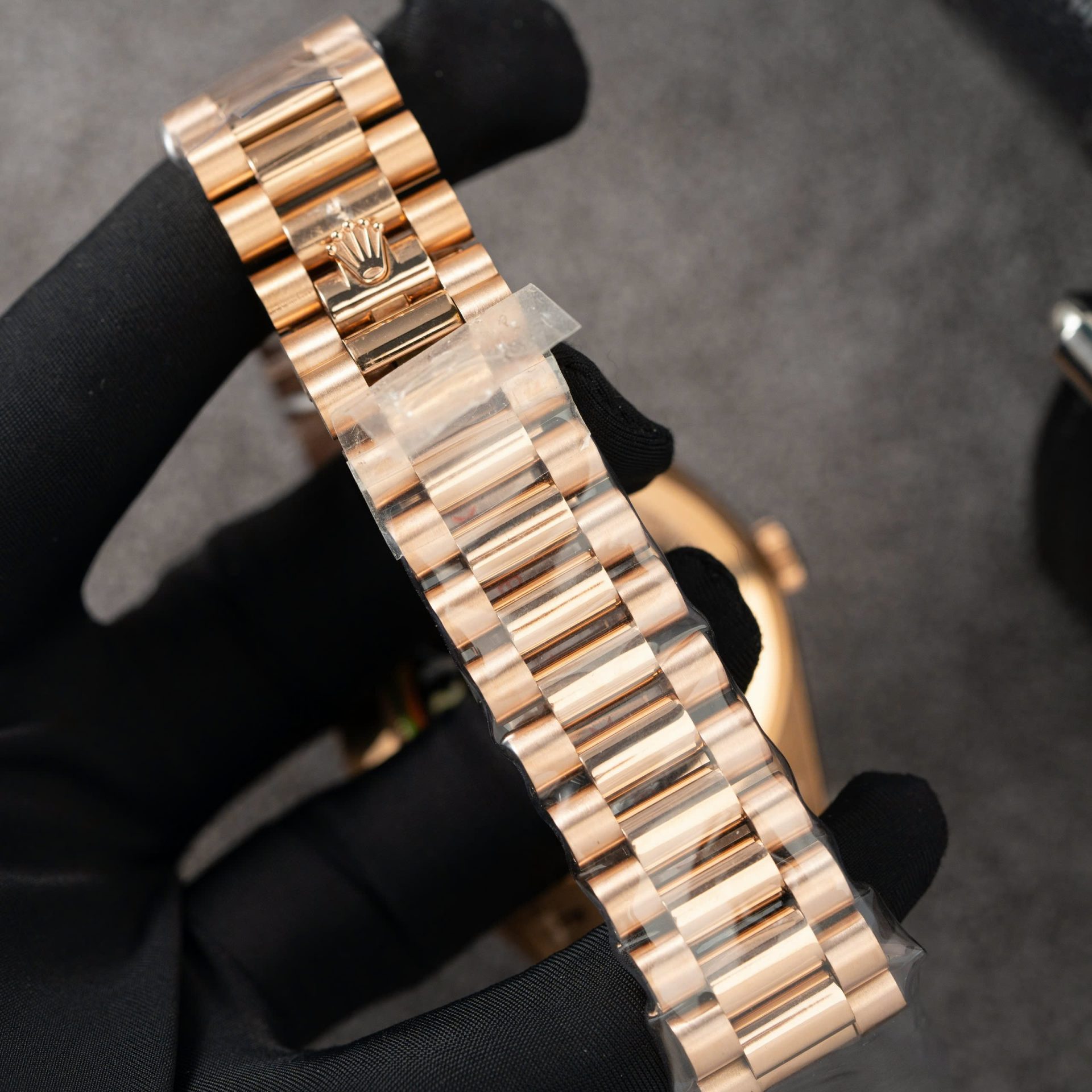 Rolex Day-Date 228235 Replica Watch Dial Chocolate Weight 185gram QF Factory 40mm - Soul Replicas