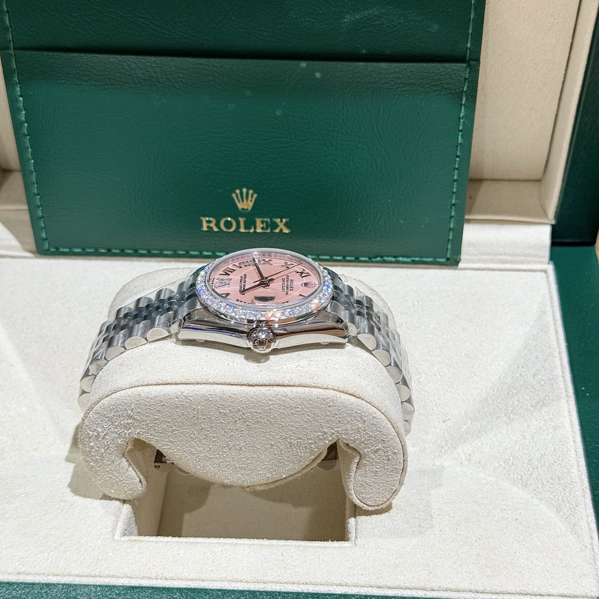 Rolex DateJust Replica Watch Moissanite Diamond Pink Dial 31mm - Soul Replicas