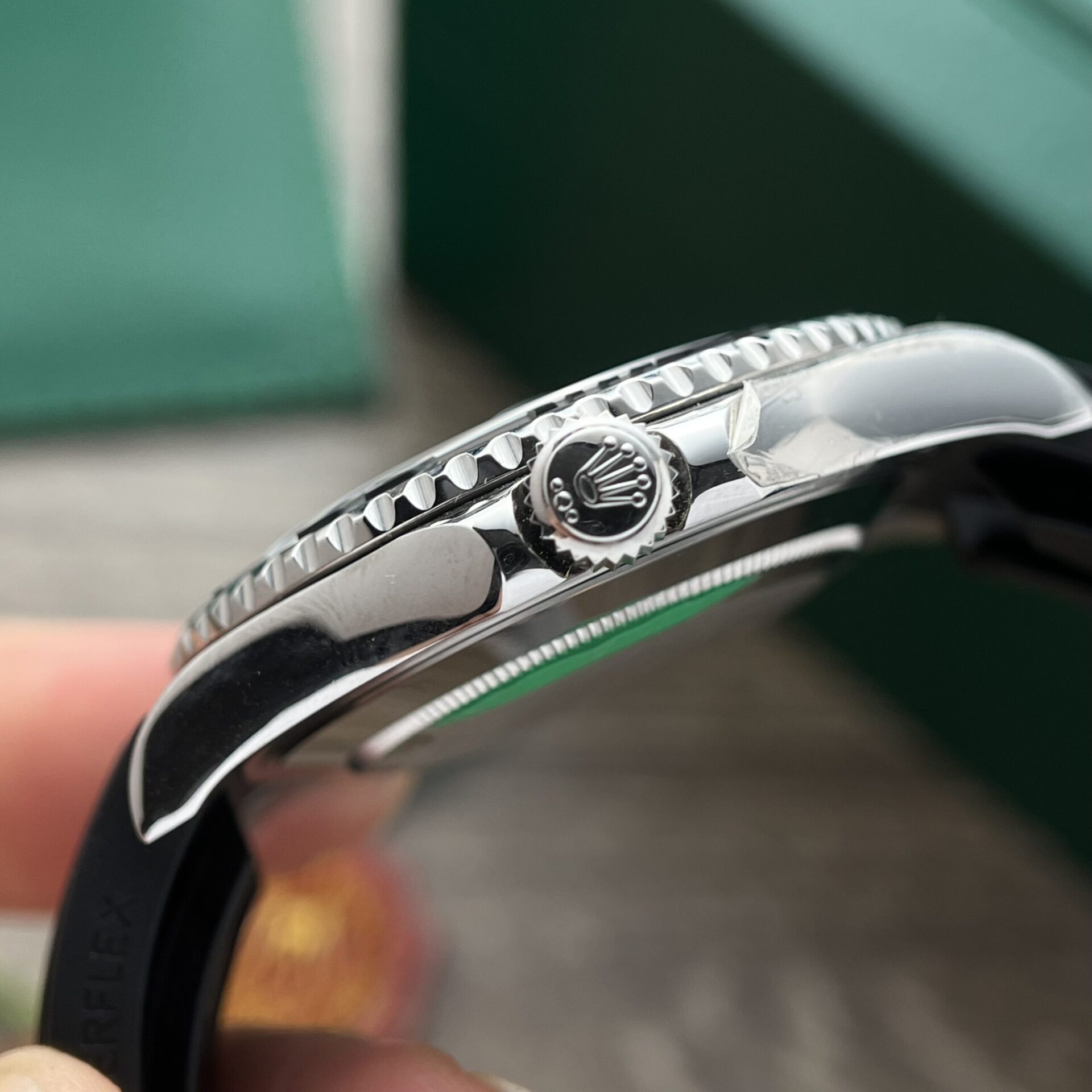 Rolex Fake Clone Yacht-Master Black Dial Rubber Strap EW Factory 40mm - Soul Replicas