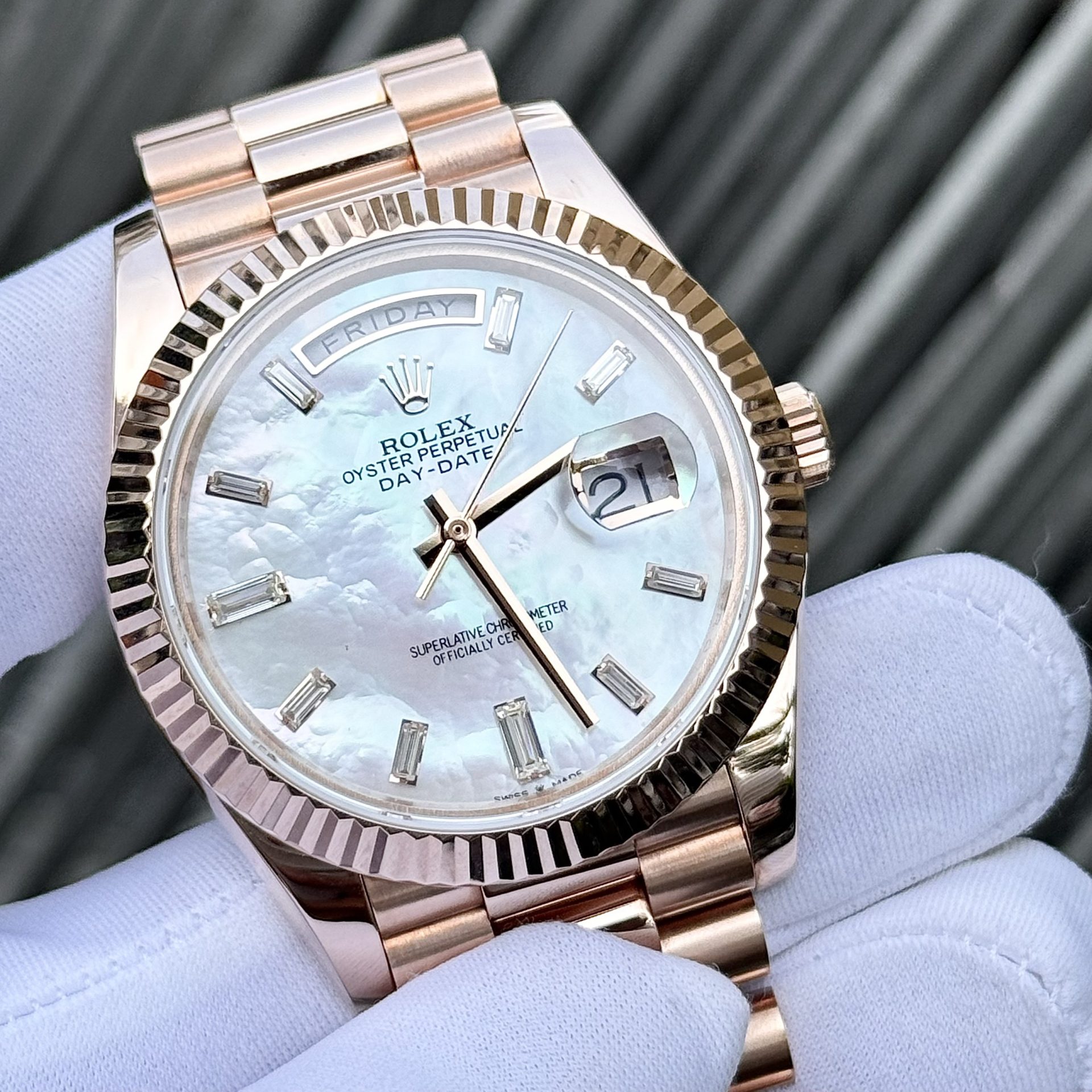 Rolex Best Fake Watch Day-Date Mother Of Pearl Dial Moissanite Gold Wrapped GM Factory 40mm - Soul Replicas