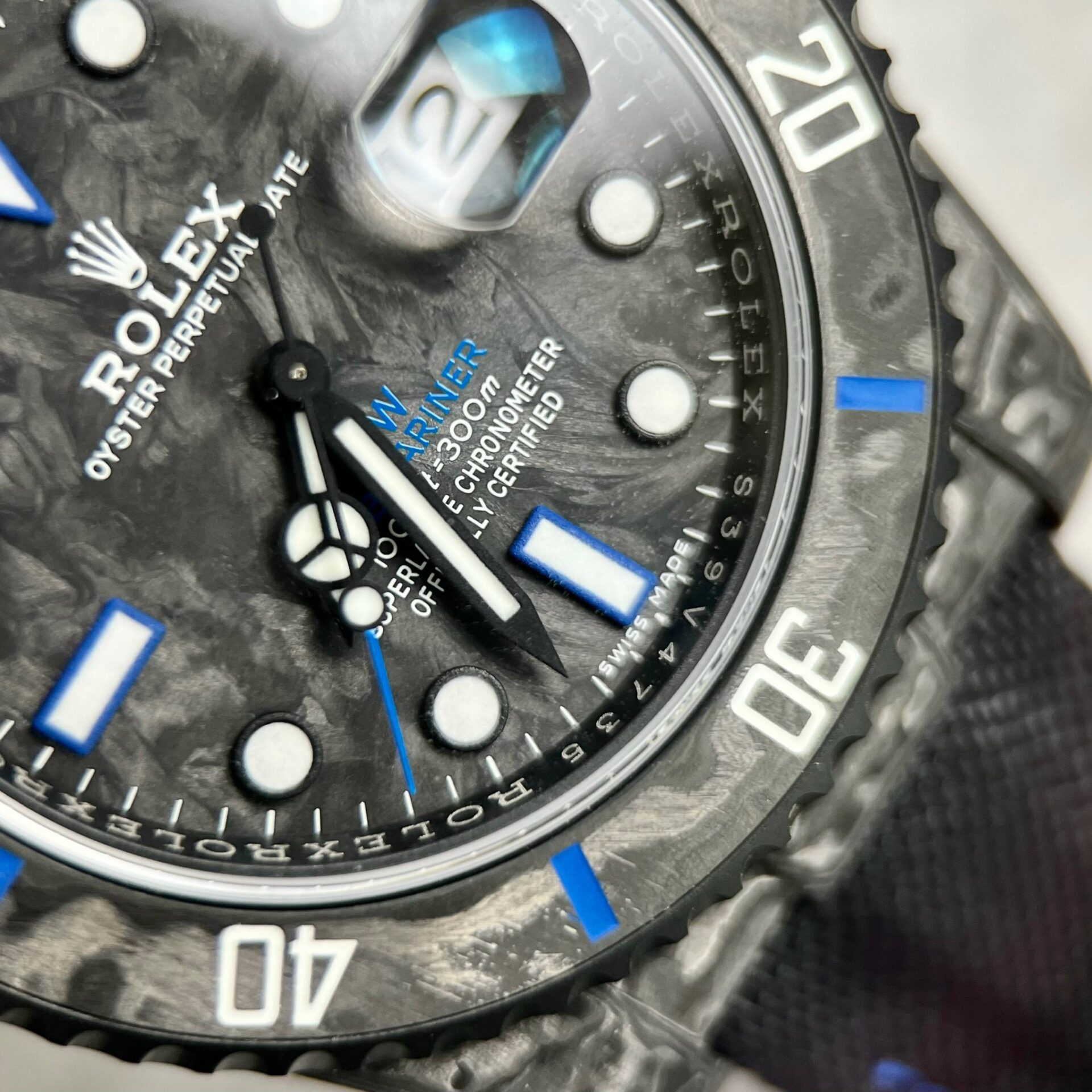 Rolex GMT-Master II Diw Replica 1:1 Watch Carbon Ultra Light 40mm - Soul Replicas