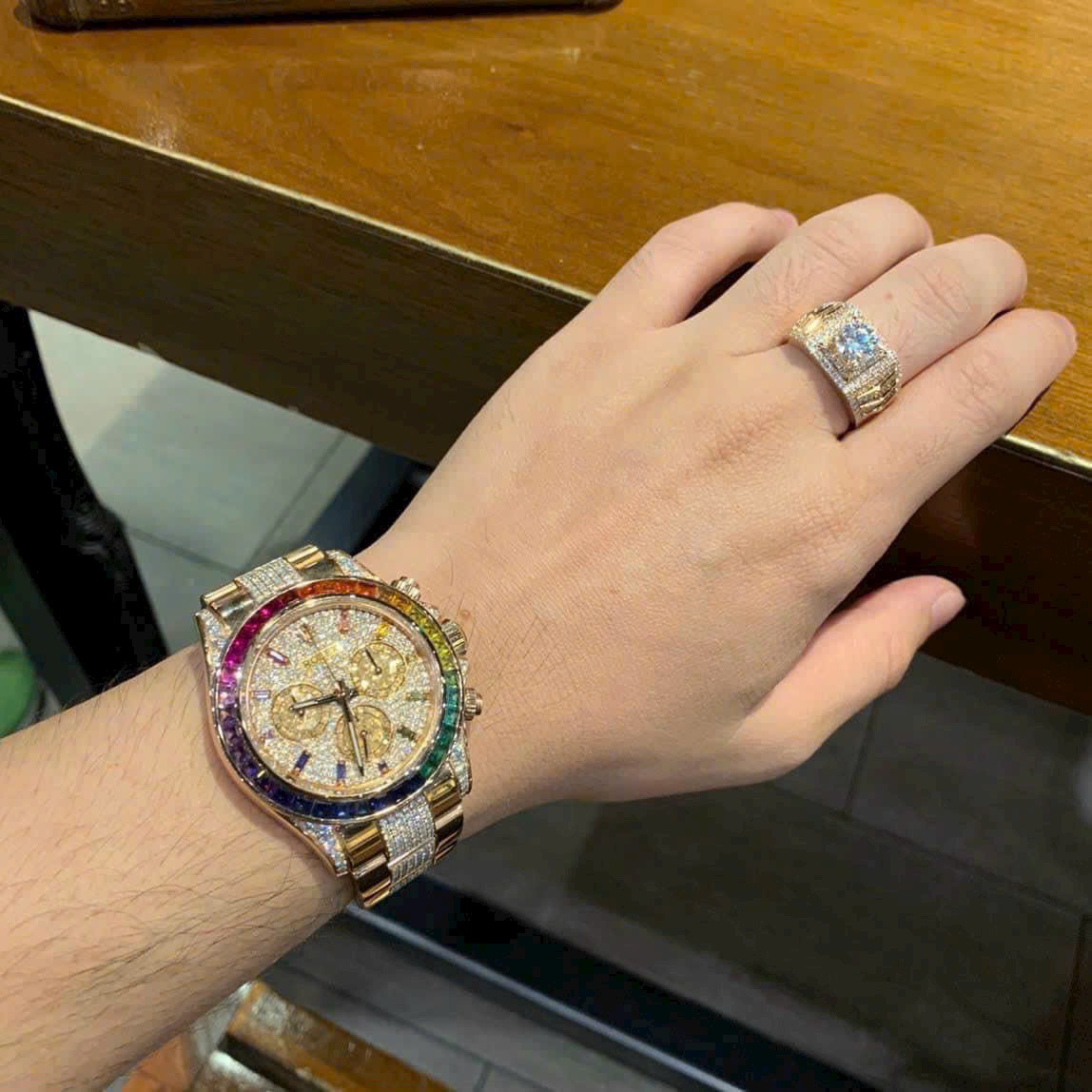 Rolex Daytona Rainbow Replica 1:1 Watch With Full Diamonds 40mm - Soul Replicas