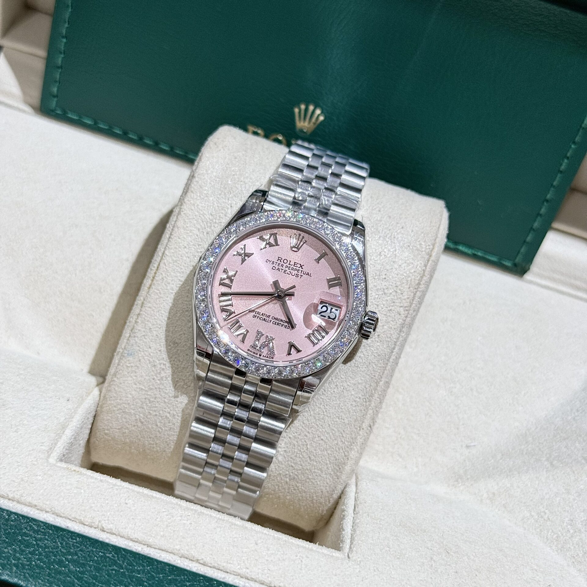 Rolex DateJust Replica Watch Moissanite Diamond Pink Dial 31mm - Soul Replicas