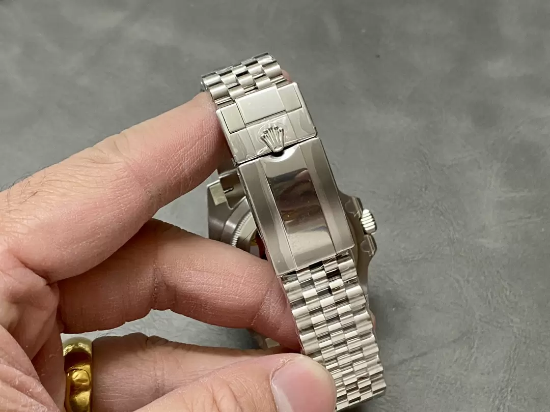 Rolex Pepsi GMT-Master II 126710blro Best Replica Watch Clean Factory V3 40mm - Soul Replicas