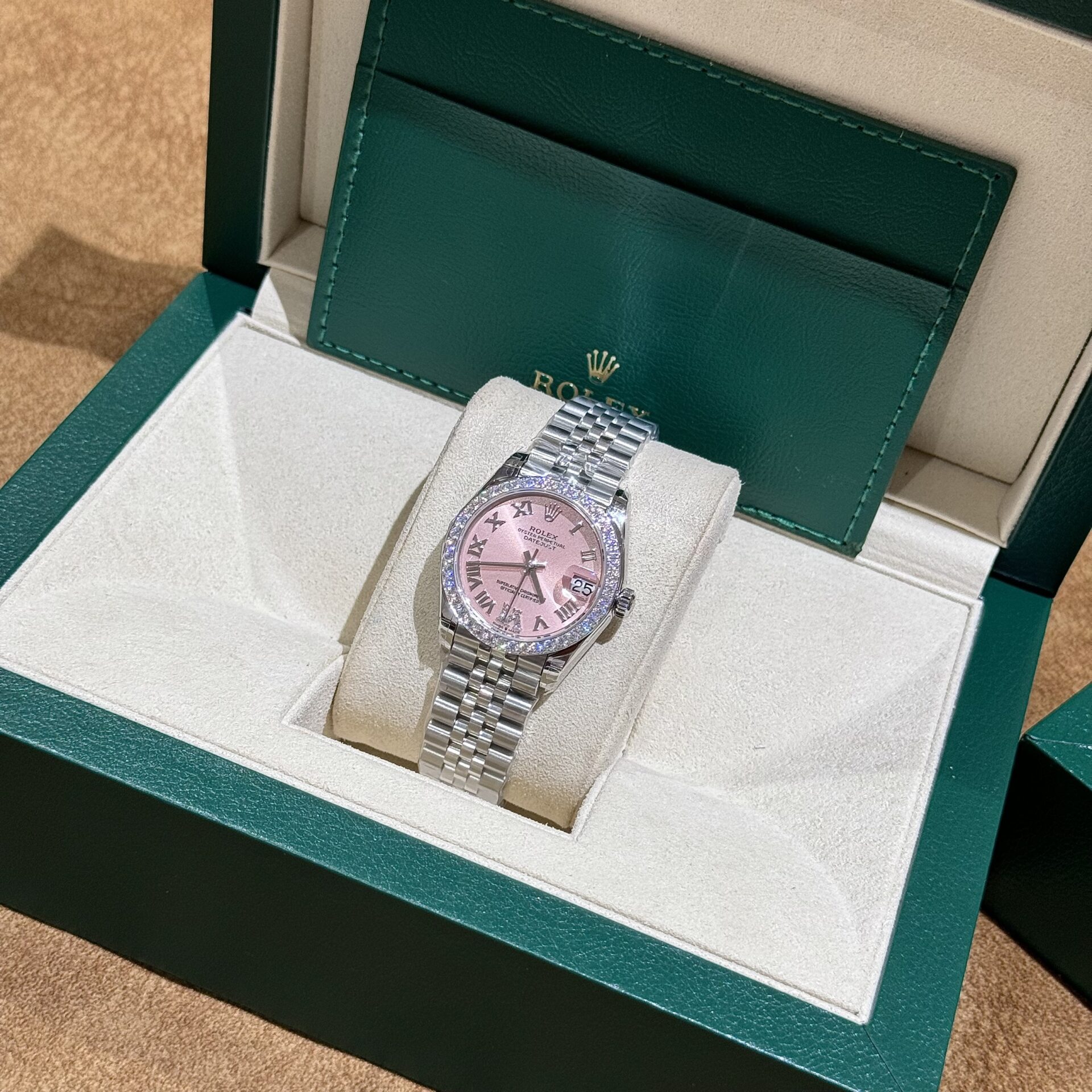 Rolex DateJust Replica Watch Moissanite Diamond Pink Dial 31mm - Soul Replicas