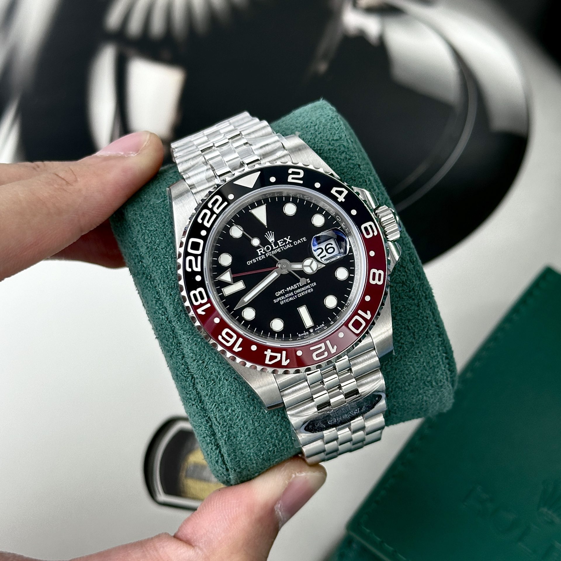 Rolex Replica Watch GMT-Master II Coke Black Dial Strap Jubilee Clean Factory 40mm - Soul Replicas