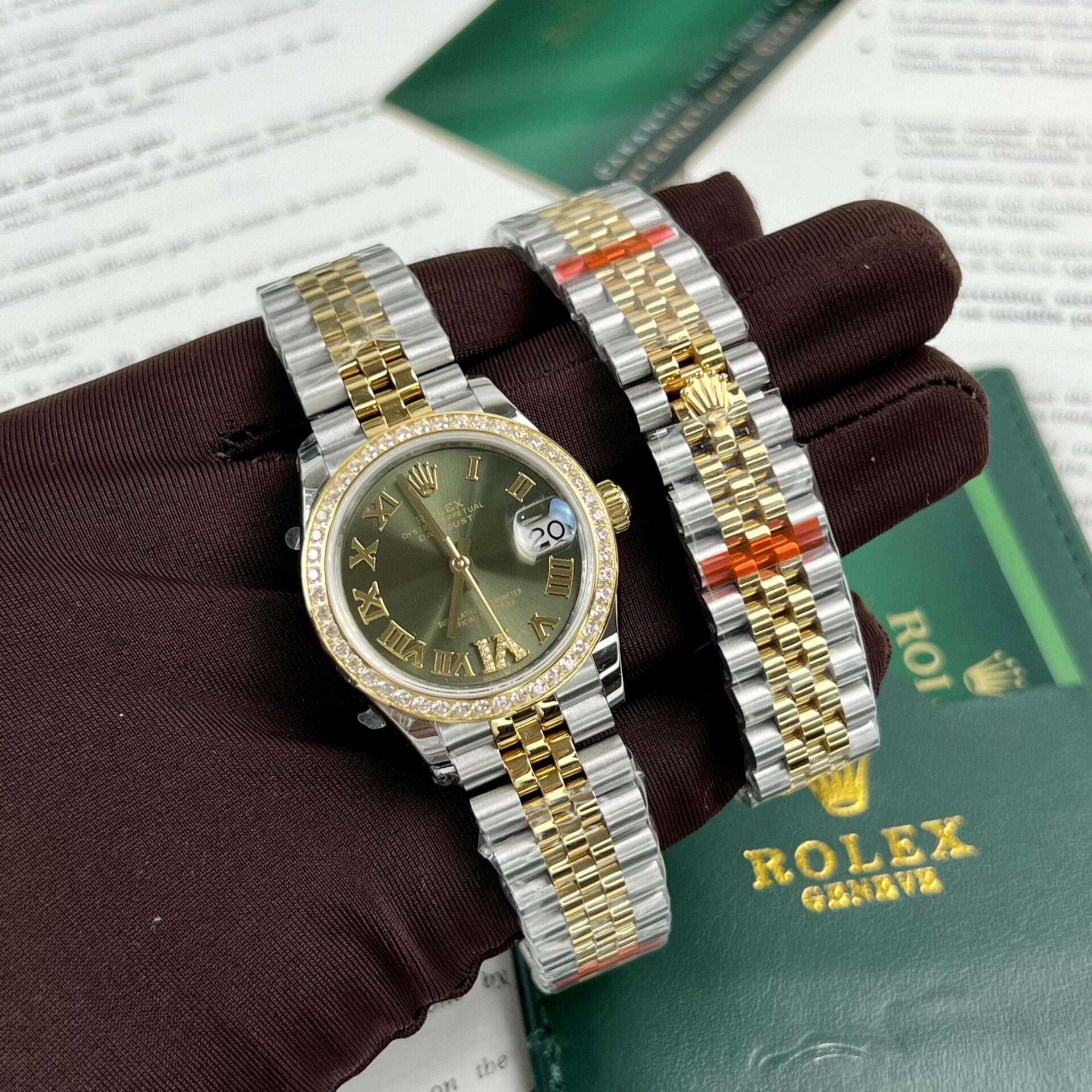 Rolex DateJust Women-s Replica 1:1 Watch With Stone Bezel 31mm - Soul Replicas