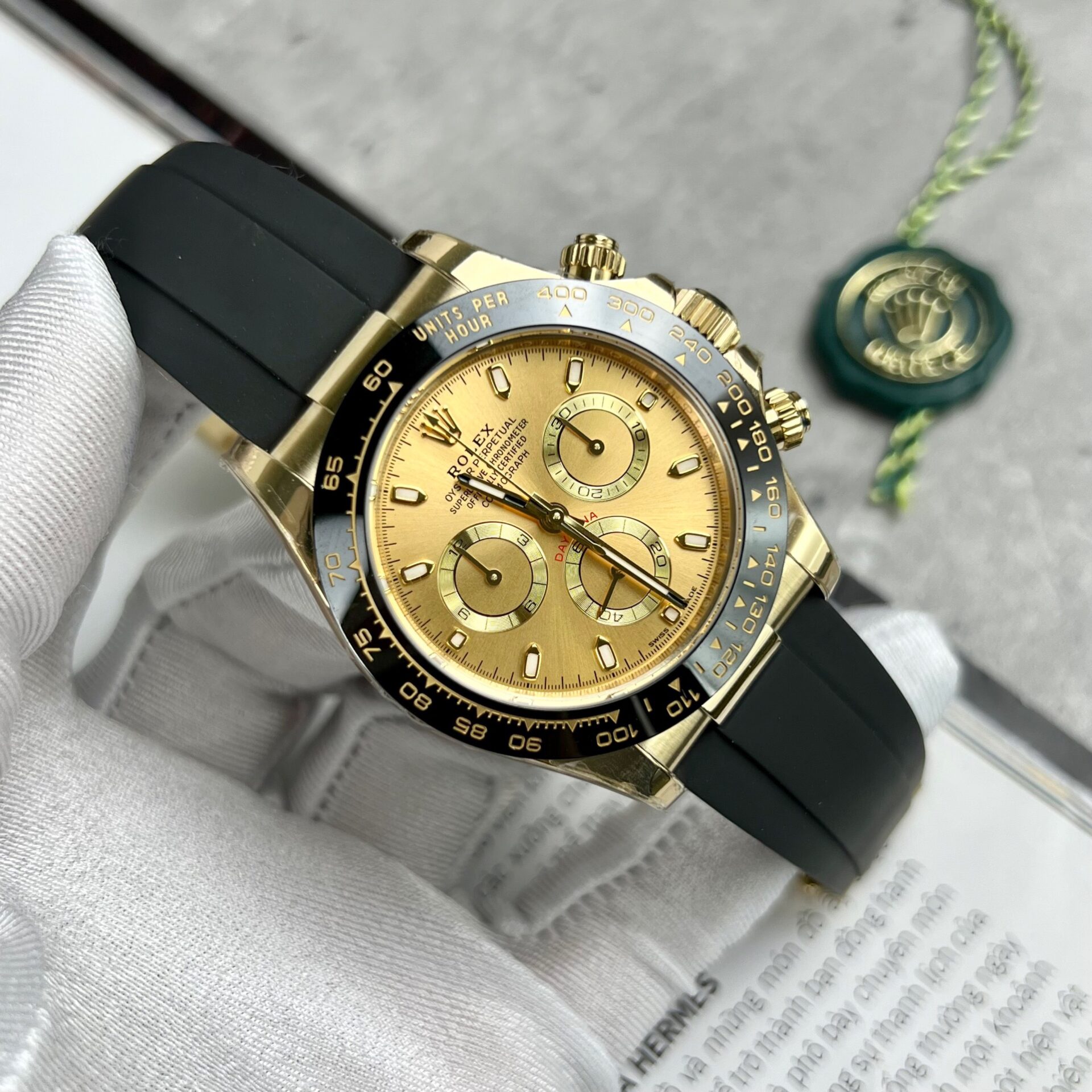 Rolex Daytona 116518LN Replica 1:1 Watch Yellow Gold Dial BT Factory 40mm - Soul Replicas