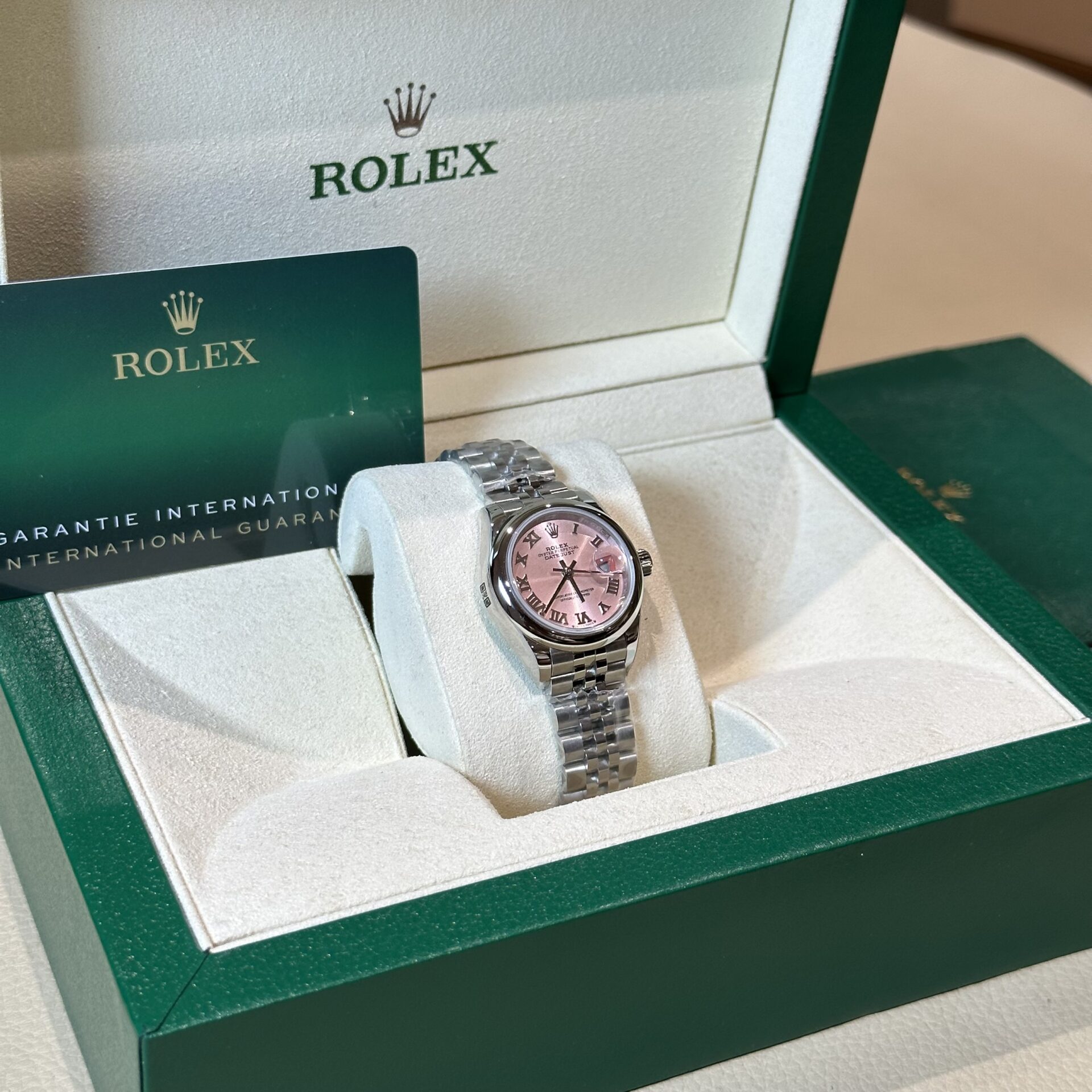 Rolex Datejust Replica Watch Jubilee Strap Pink Dial EW 31mm - Soul Replicas
