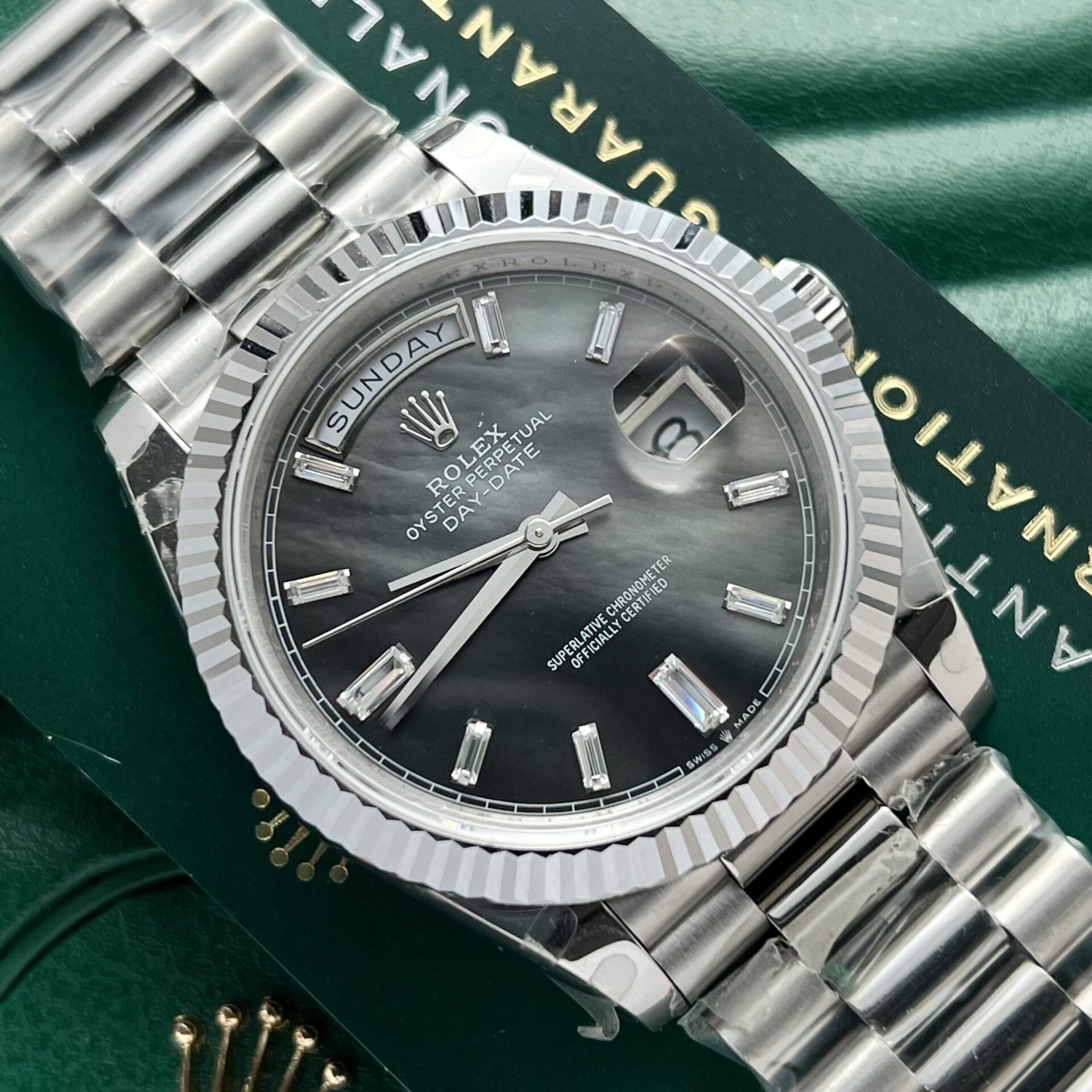 Rolex Replica Watches Day-Date Mother Of Pearl Dial 40mm - Soul Replicas
