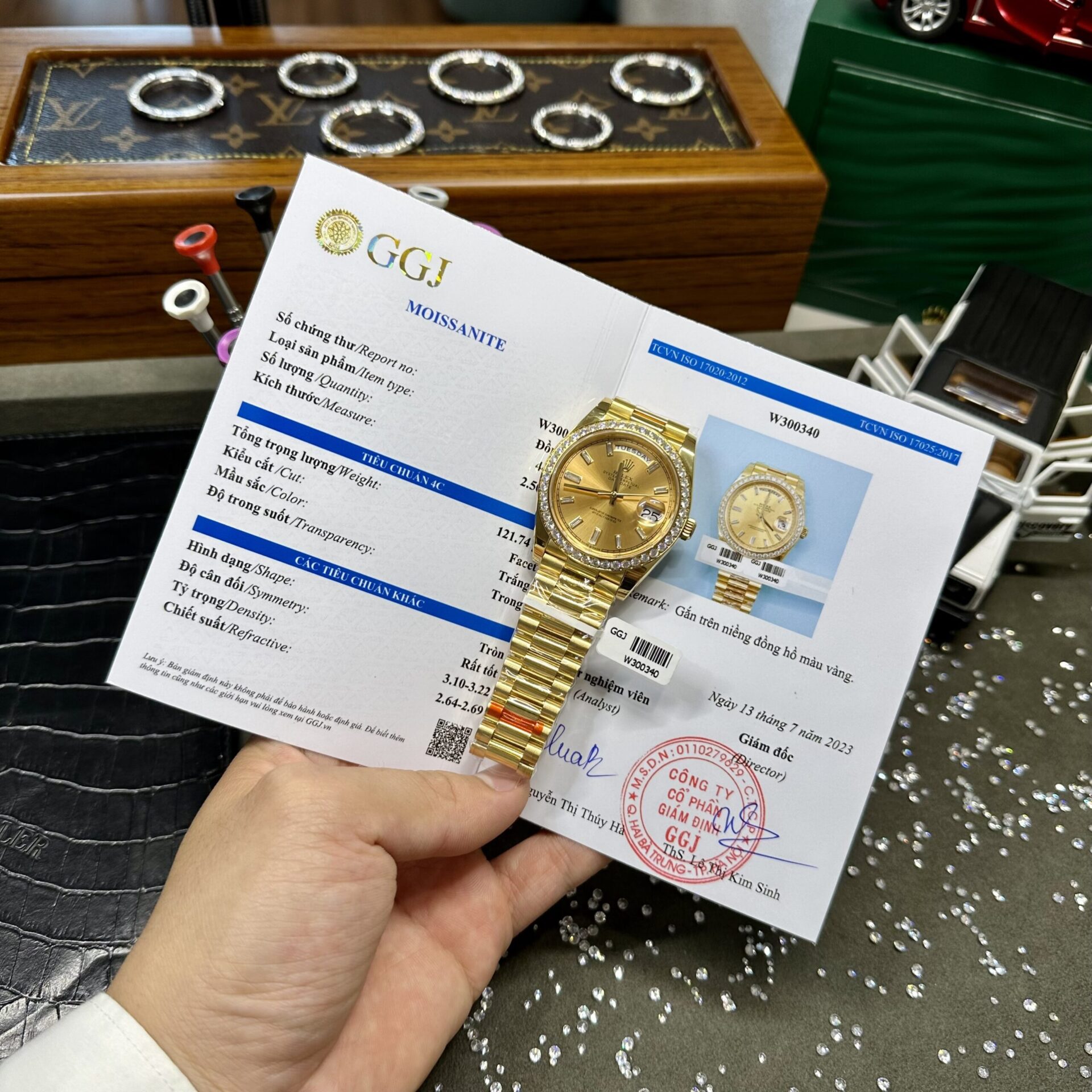 Rolex Day-Date Fake Watches Yellow Dial Moissanite Diamonds EW Factory 40mm - Soul Replicas